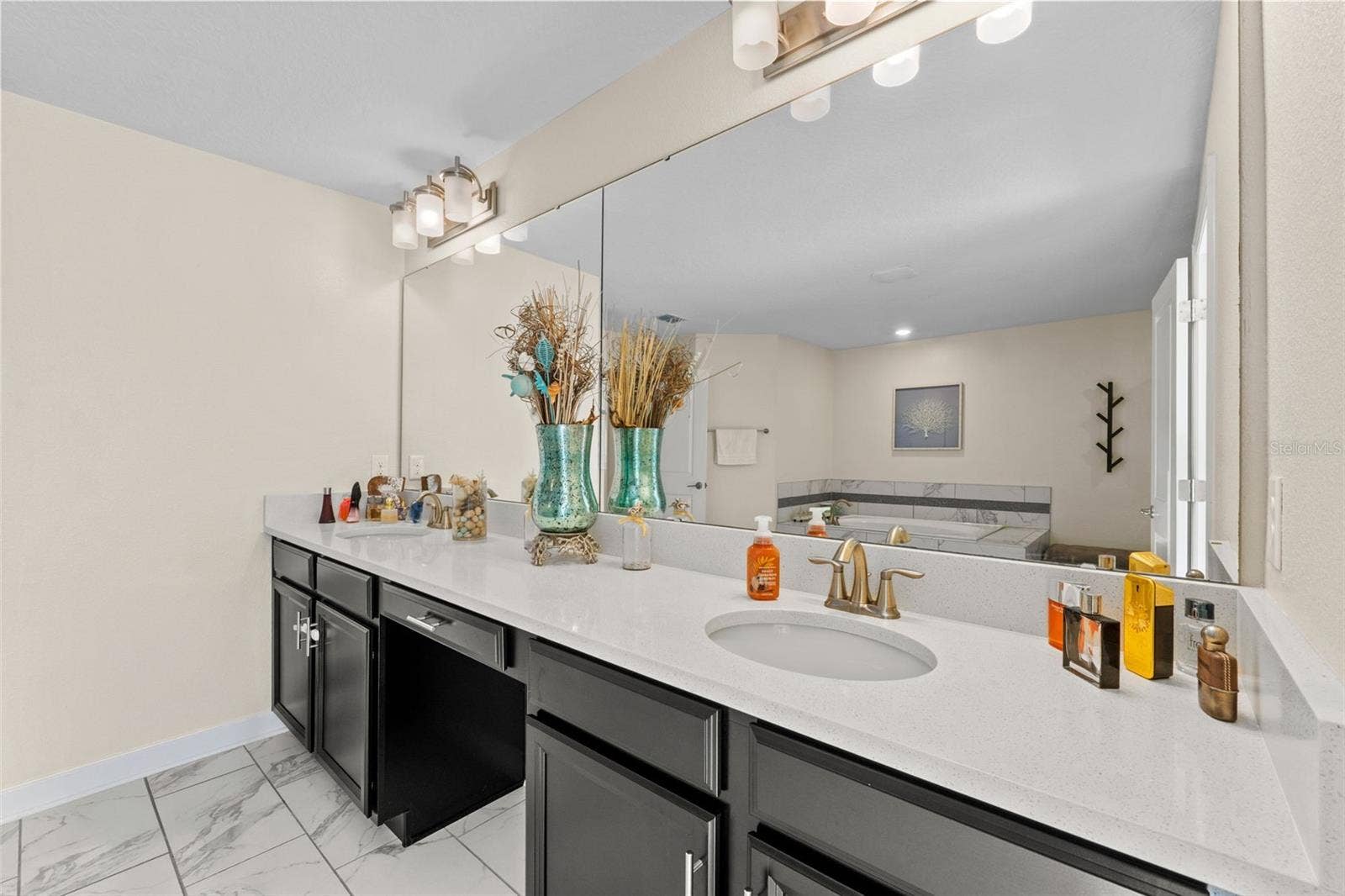 14807 WINTER STAY DRIVE, Winter Garden, FL 34787 14807 WINTER STAY DRIVE, Winter Garden, FL 34787