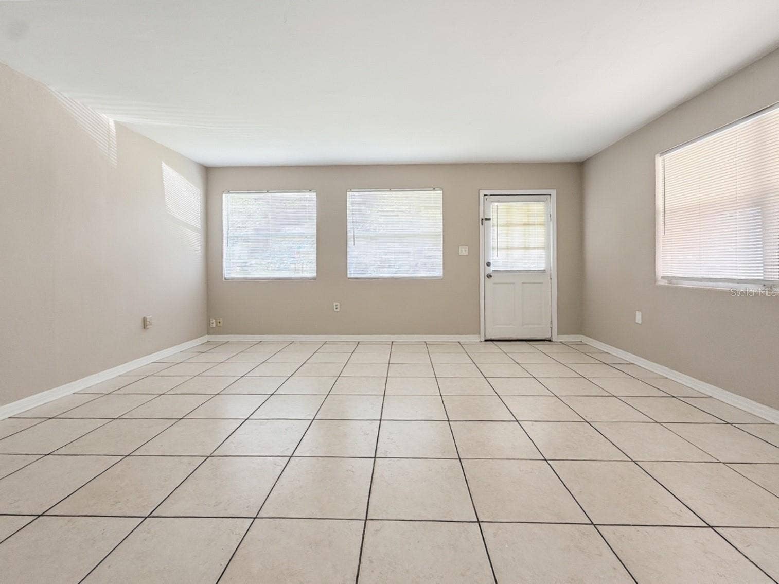 1314 HIALEAH DRIVE, Orlando, FL 32808 1314 HIALEAH DRIVE, Orlando, FL 32808