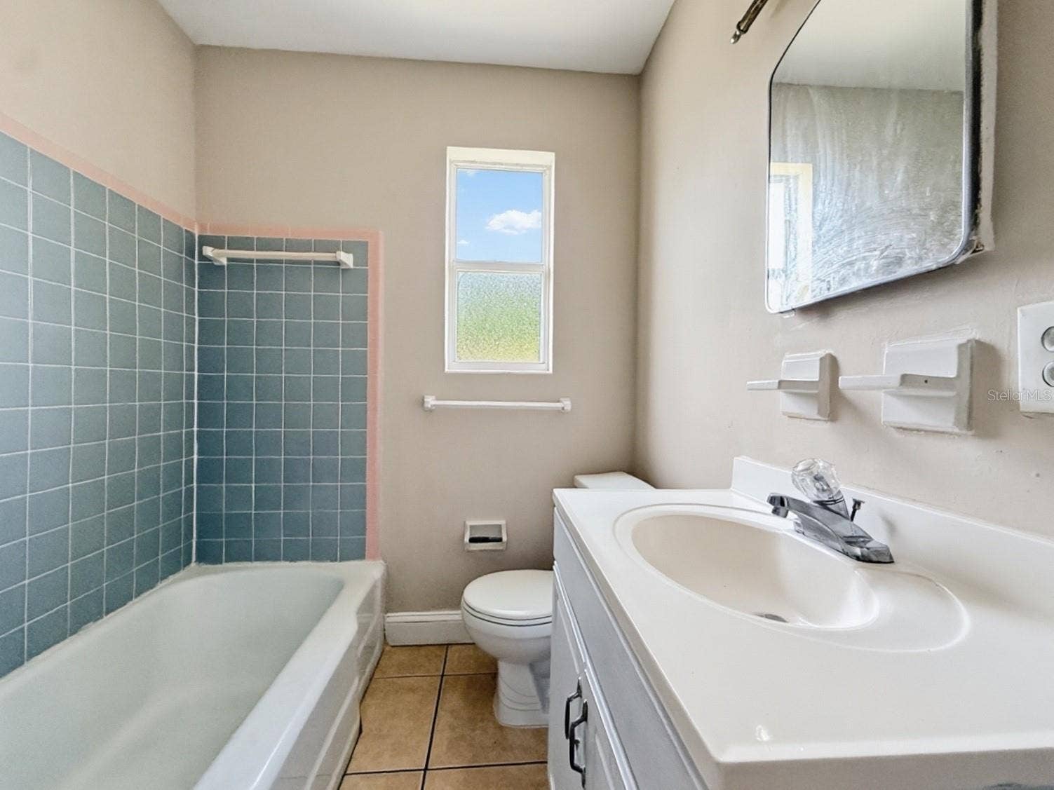 1314 HIALEAH DRIVE, Orlando, FL 32808 1314 HIALEAH DRIVE, Orlando, FL 32808