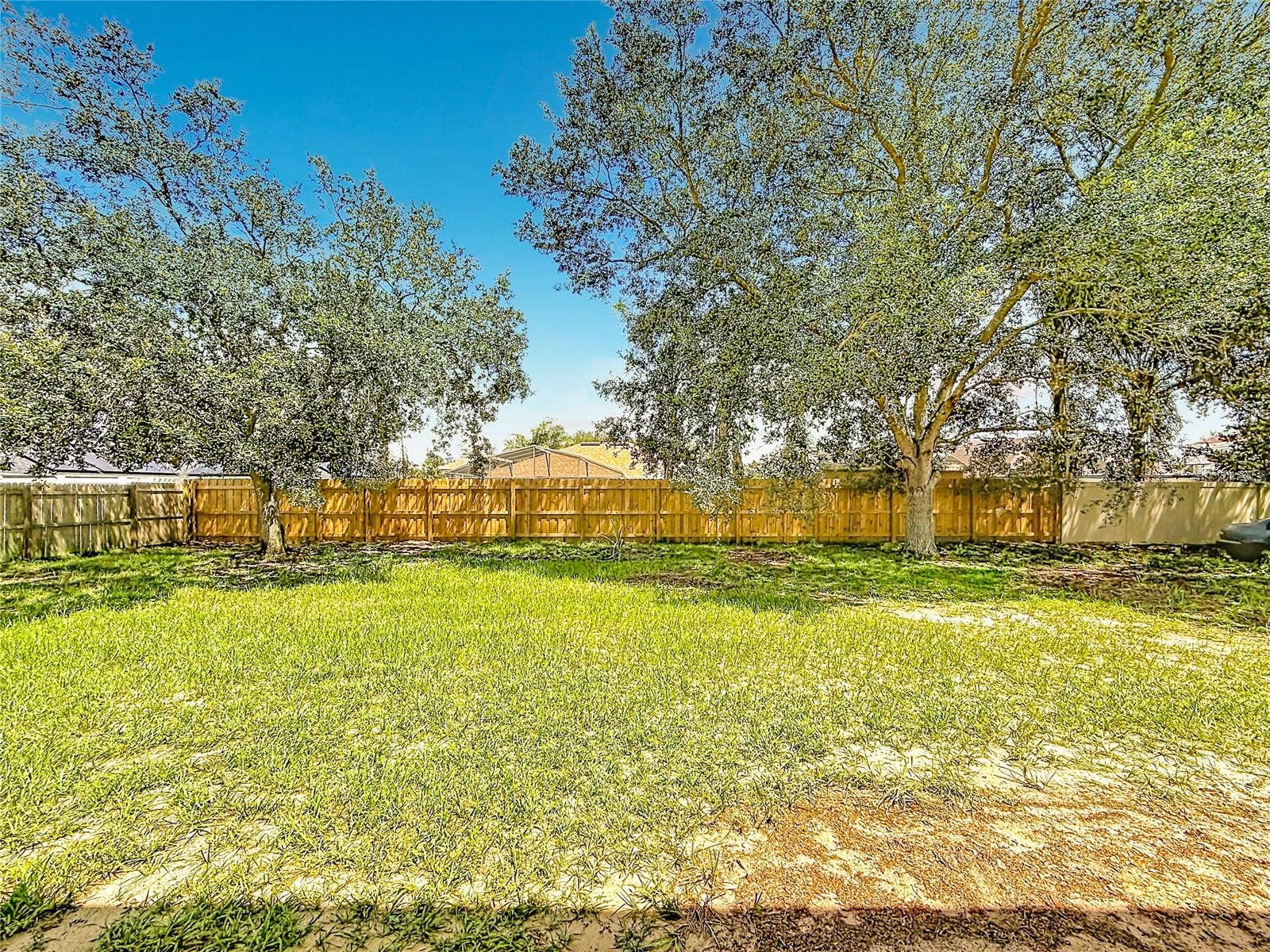 2032 ELMHURST LANE, Mascotte, FL 34753