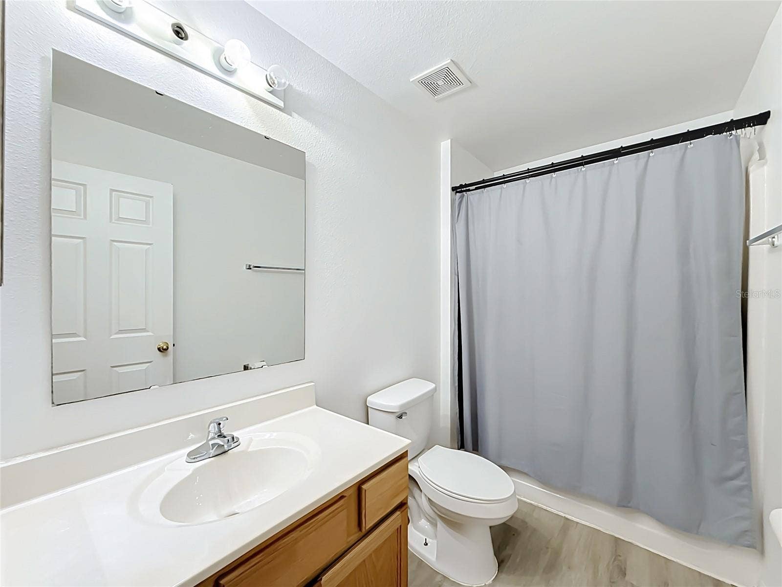 2032 ELMHURST LANE, Mascotte, FL 34753