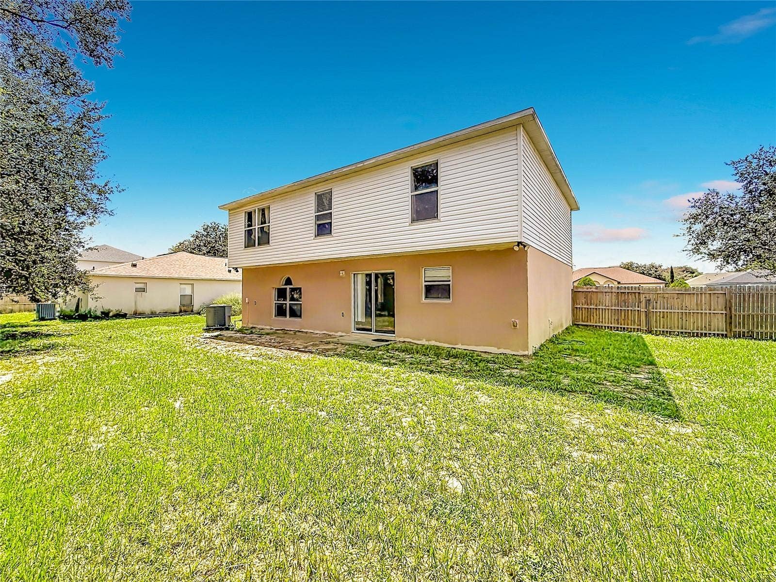 2032 ELMHURST LANE, Mascotte, FL 34753