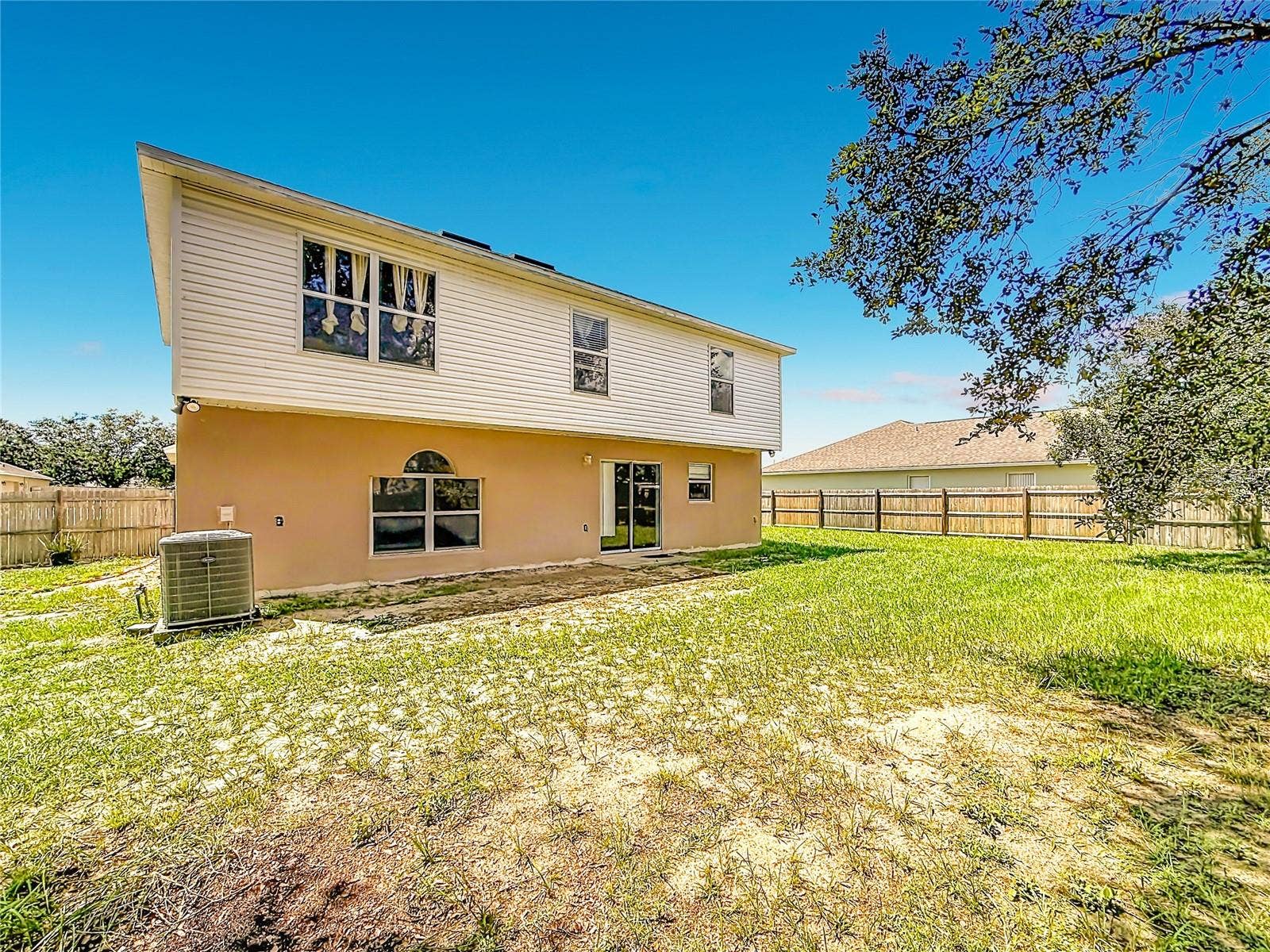 2032 ELMHURST LANE, Mascotte, FL 34753