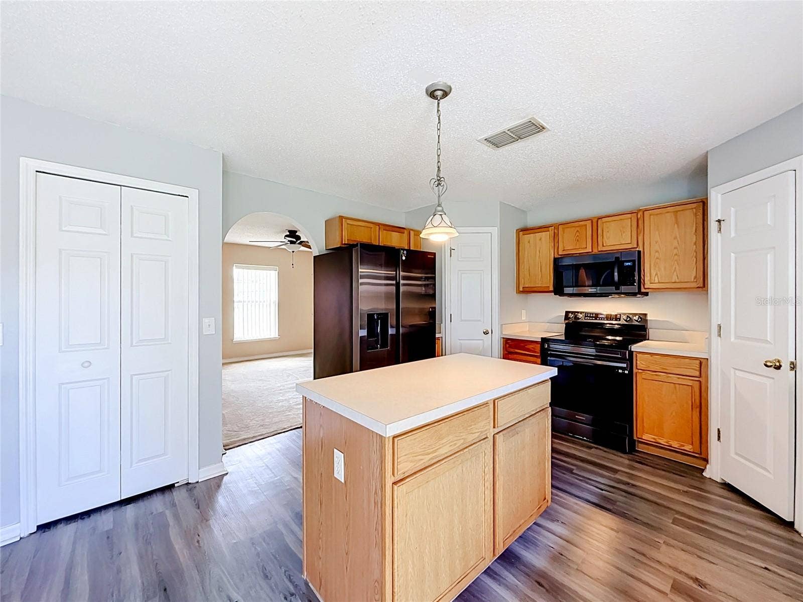 2032 ELMHURST LANE, Mascotte, FL 34753