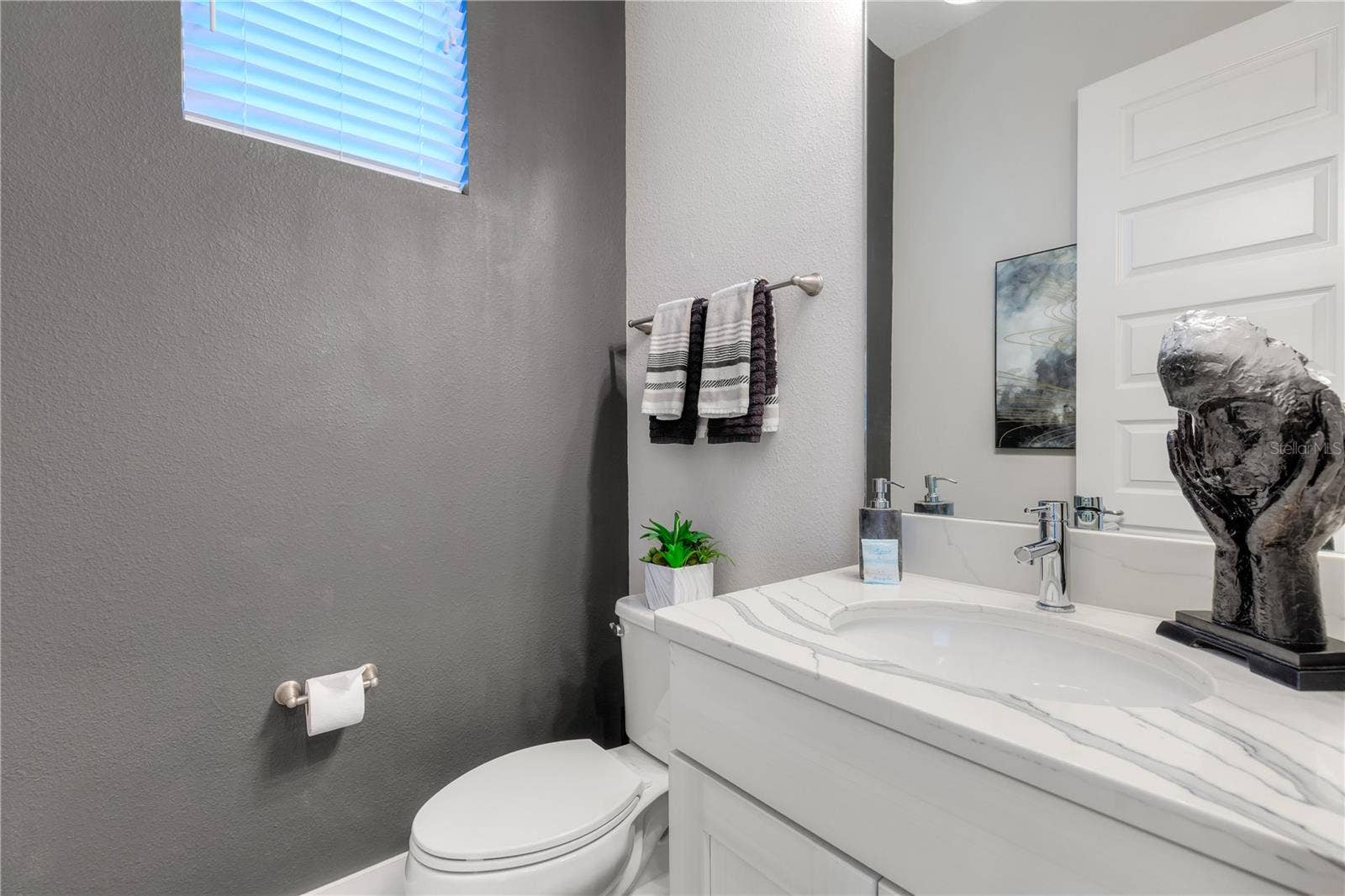 1039 JACK NICKLAUS COURT, Kissimmee, FL 34747 1039 JACK NICKLAUS COURT, Kissimmee, FL 34747