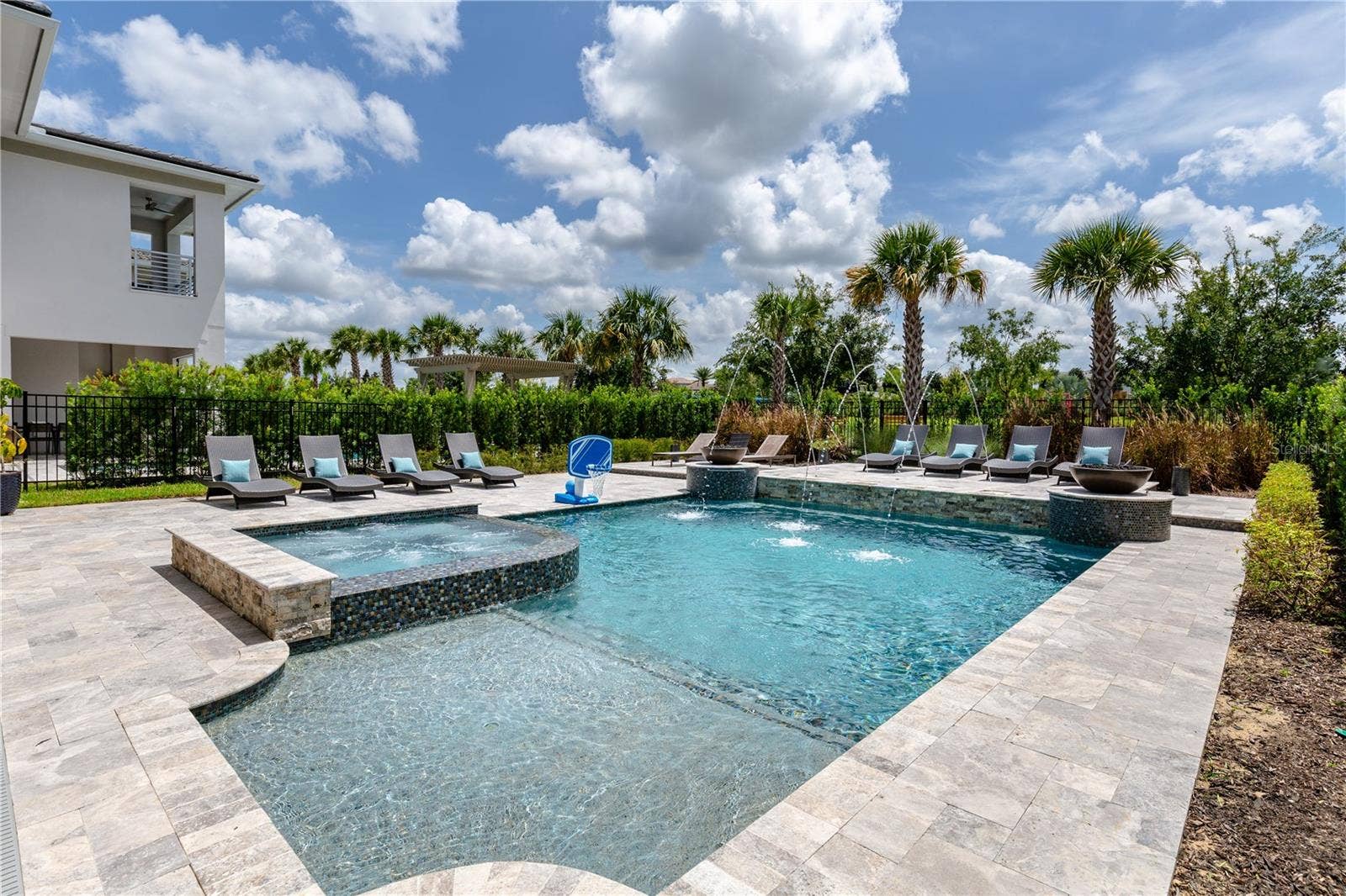 1039 JACK NICKLAUS COURT, Kissimmee, FL 34747 1039 JACK NICKLAUS COURT, Kissimmee, FL 34747