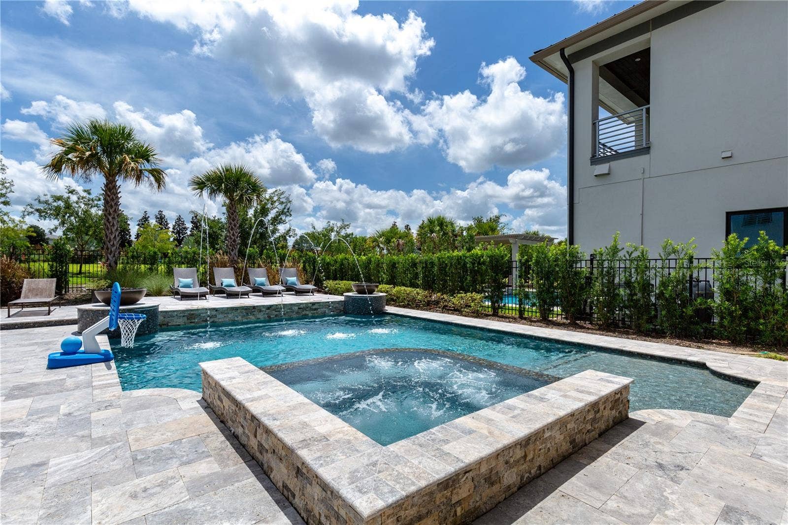 1039 JACK NICKLAUS COURT, Kissimmee, FL 34747 1039 JACK NICKLAUS COURT, Kissimmee, FL 34747