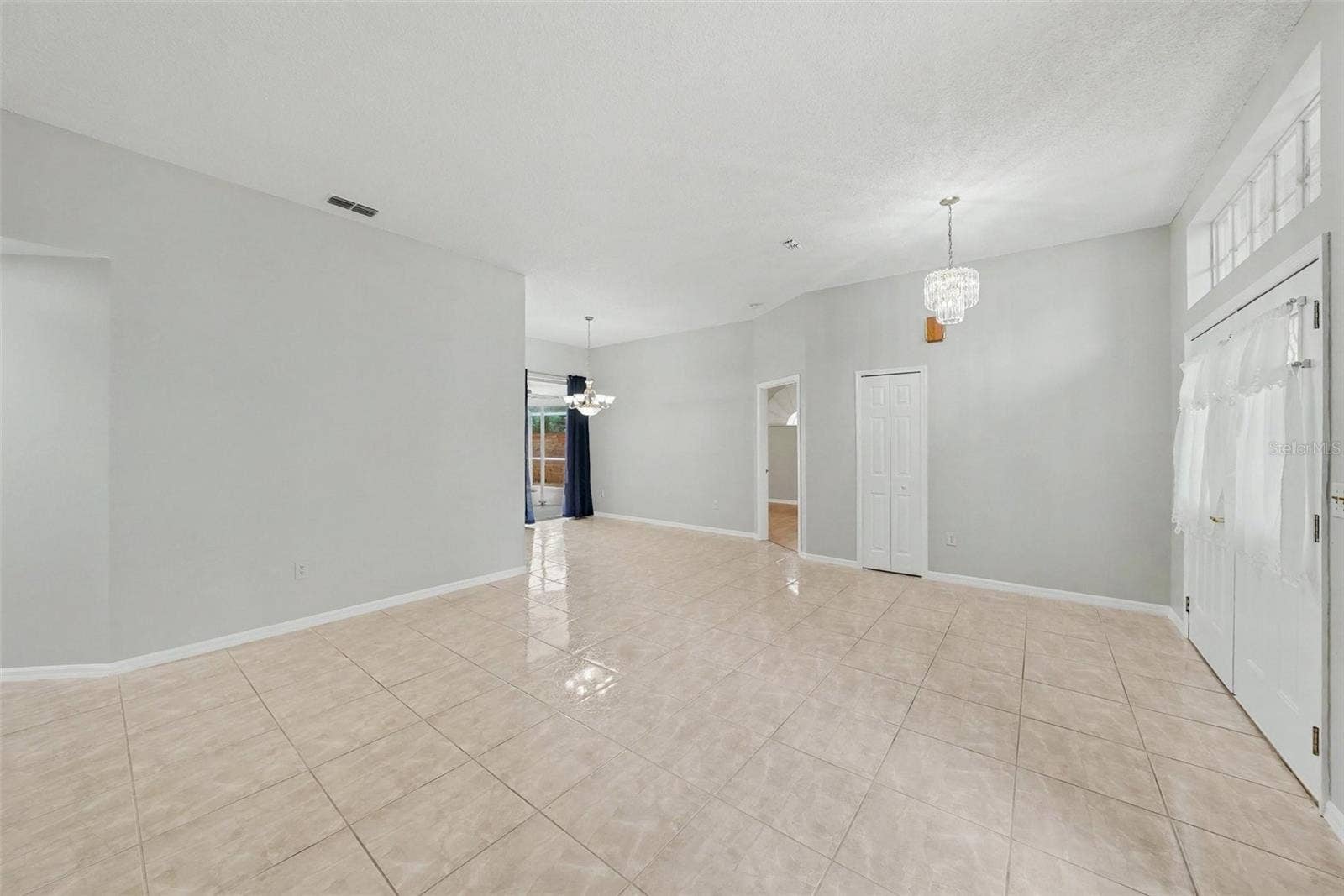 907 BRITTANY PARK BOULEVARD, Tarpon Springs, FL 34689 907 BRITTANY PARK BOULEVARD, Tarpon Springs, FL 34689