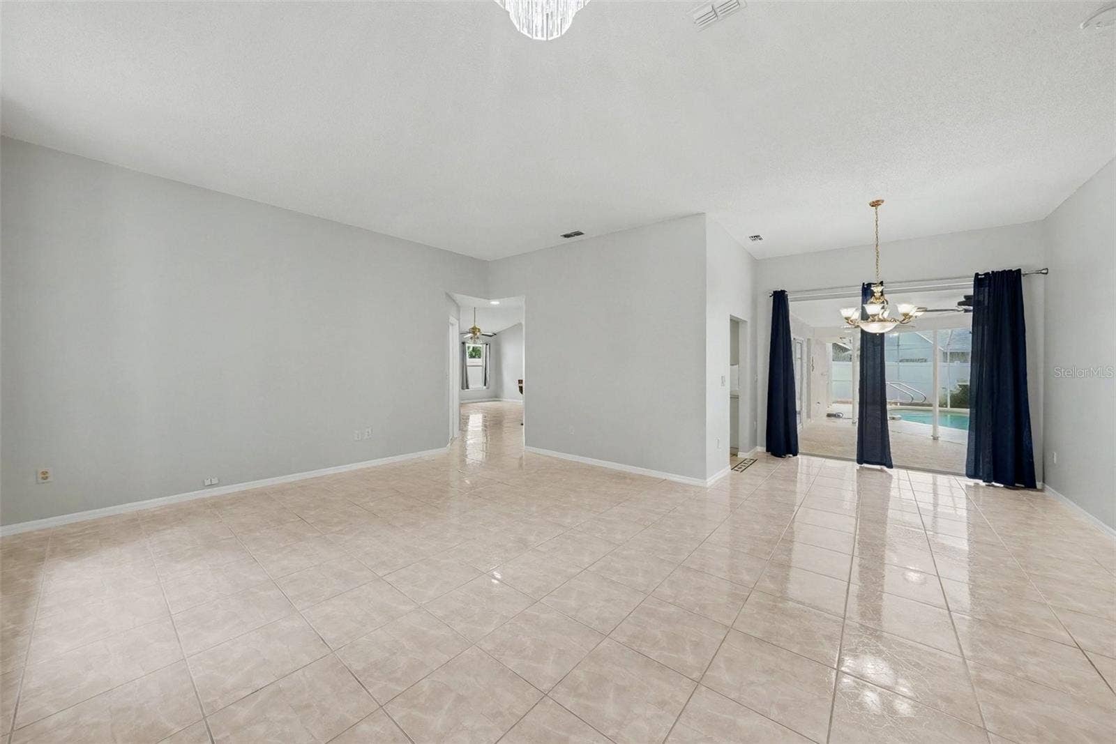 907 BRITTANY PARK BOULEVARD, Tarpon Springs, FL 34689 907 BRITTANY PARK BOULEVARD, Tarpon Springs, FL 34689
