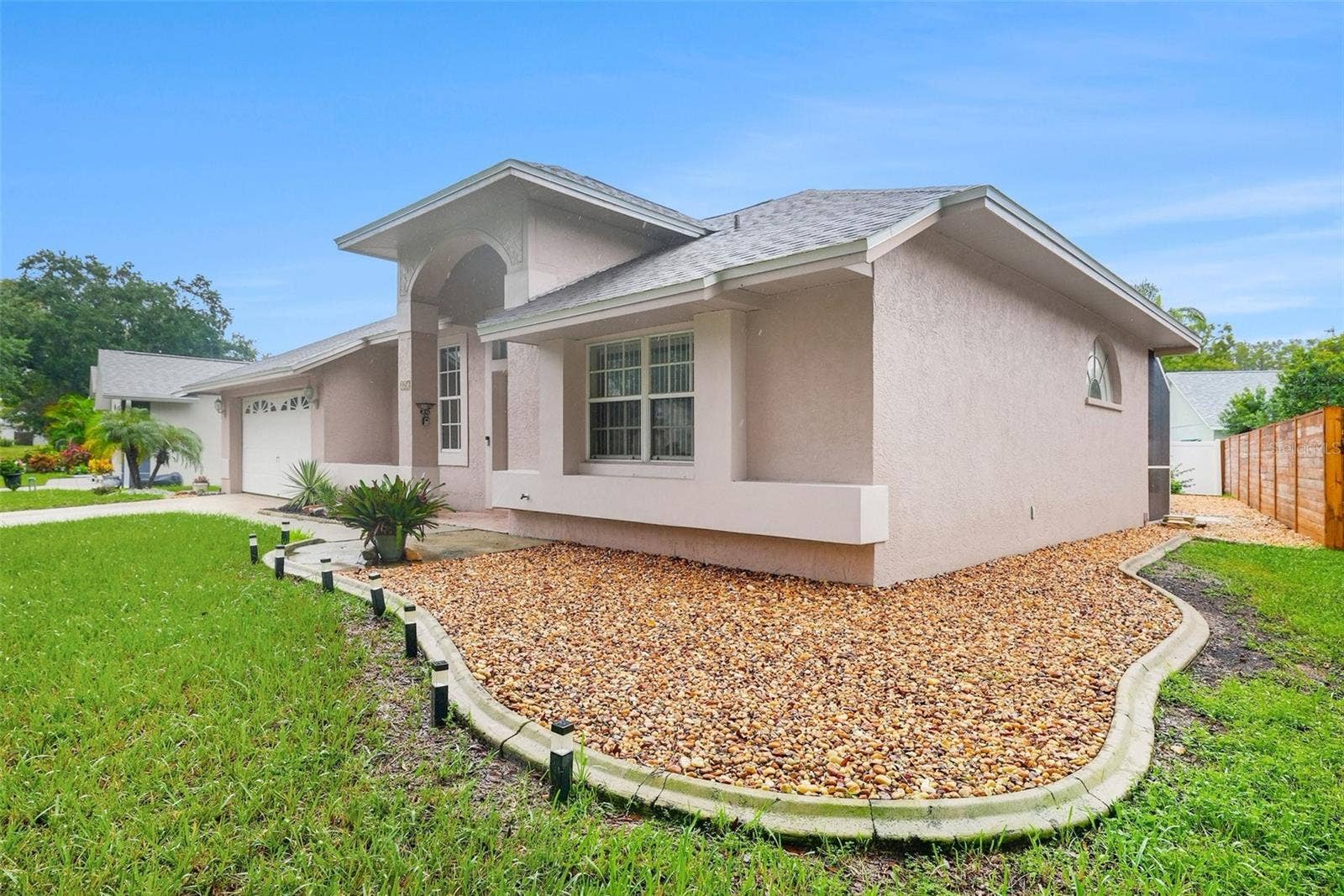 907 BRITTANY PARK BOULEVARD, Tarpon Springs, FL 34689 907 BRITTANY PARK BOULEVARD, Tarpon Springs, FL 34689