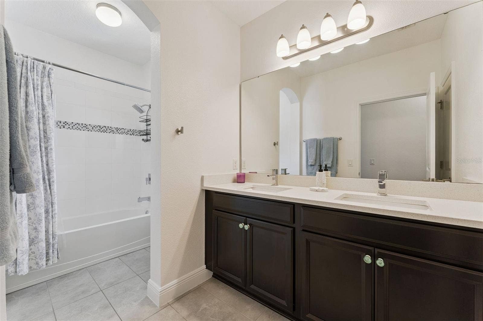 17839 GOURD NECK LOOP, Winter Garden, FL 34787 Bath 3