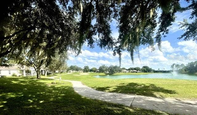 Two golf courses on the Rolling hills of Clermont