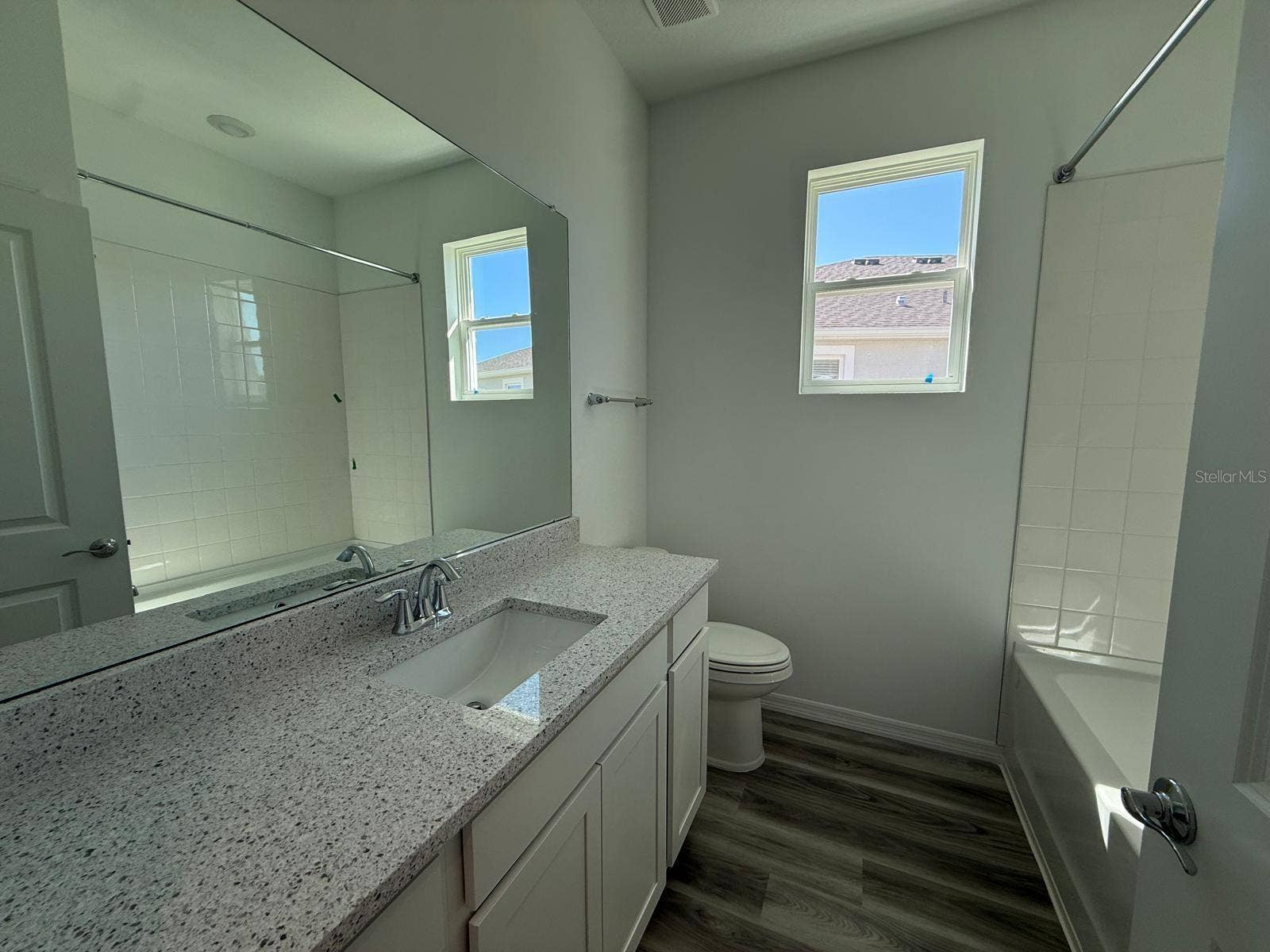 33018 RUSTIC RISE ROAD, San Antonio, FL 33576 33018 RUSTIC RISE ROAD, San Antonio, FL 33576