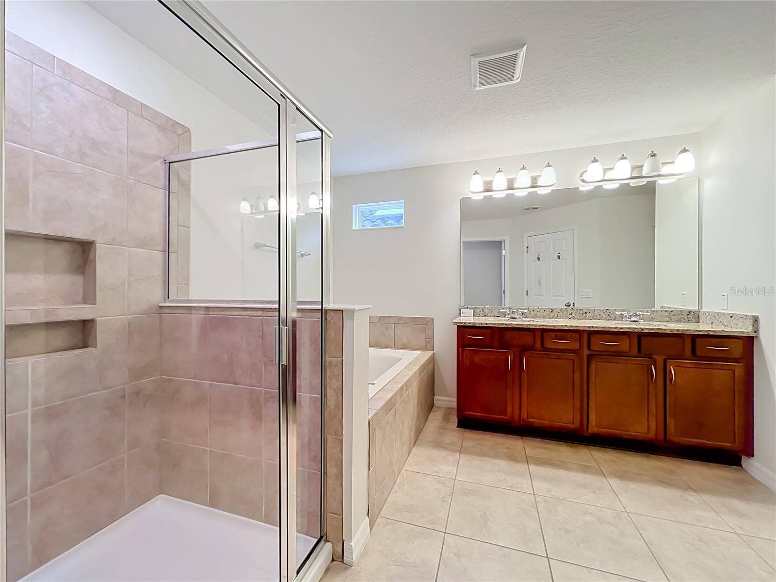 14259 LAKE PRESERVE BOULEVARD, Orlando, FL 32824 14259 LAKE PRESERVE BOULEVARD, Orlando, FL 32824