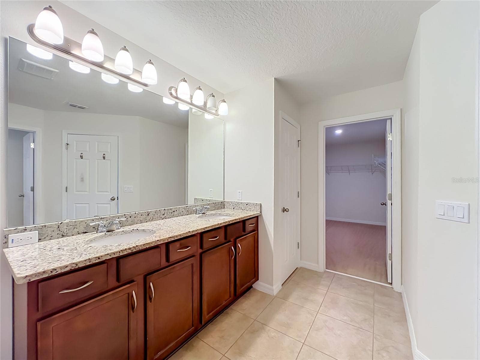 14259 LAKE PRESERVE BOULEVARD, Orlando, FL 32824 14259 LAKE PRESERVE BOULEVARD, Orlando, FL 32824