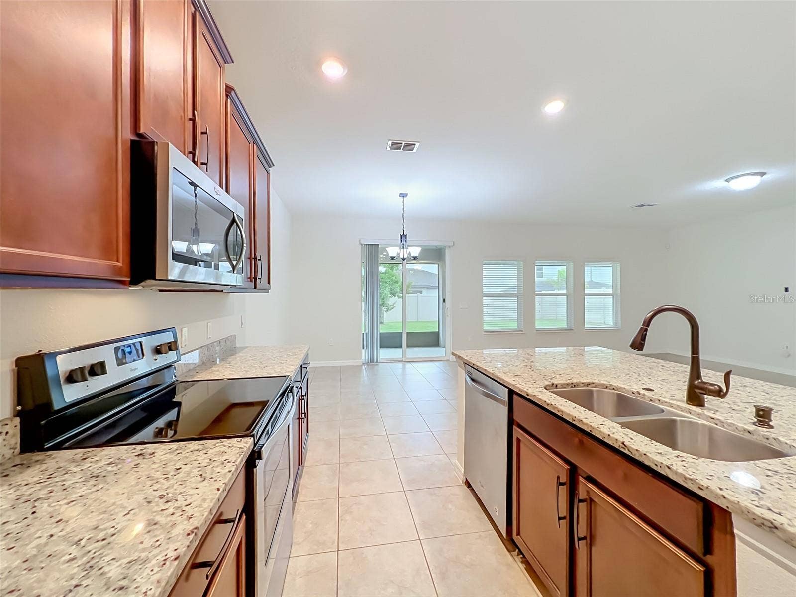 14259 LAKE PRESERVE BOULEVARD, Orlando, FL 32824 14259 LAKE PRESERVE BOULEVARD, Orlando, FL 32824