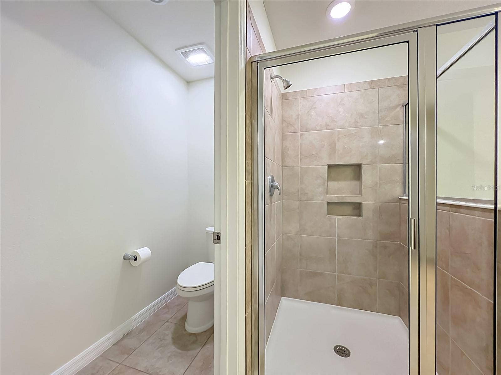 14259 LAKE PRESERVE BOULEVARD, Orlando, FL 32824 14259 LAKE PRESERVE BOULEVARD, Orlando, FL 32824