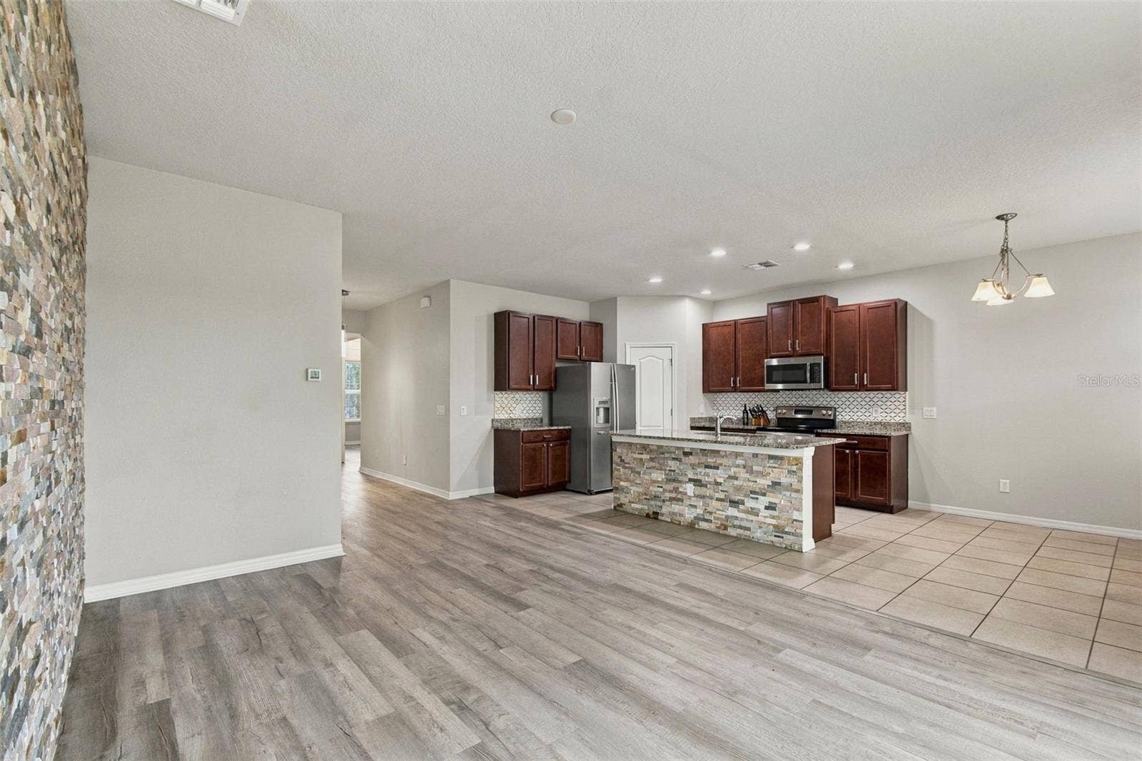 1135 GARRETT GILLIAM DRIVE, Ocoee, FL 34761