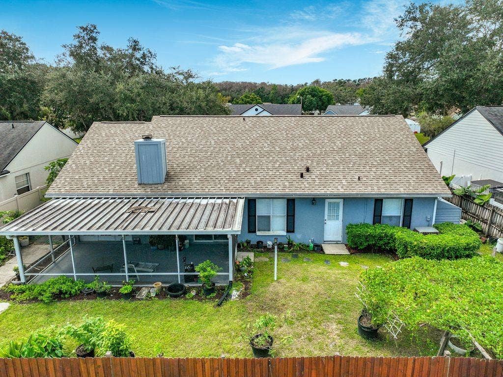 8609 CROSSBAY DRIVE, Orlando, FL 32829 8609 CROSSBAY DRIVE, Orlando, FL 32829
