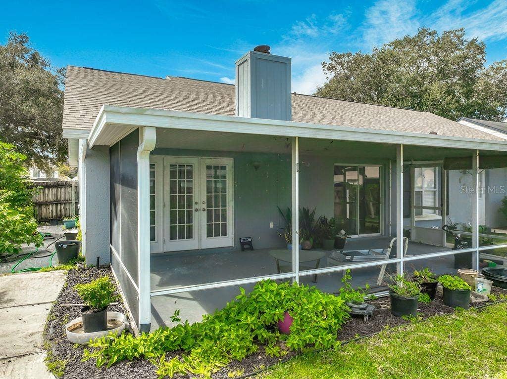 8609 CROSSBAY DRIVE, Orlando, FL 32829 8609 CROSSBAY DRIVE, Orlando, FL 32829