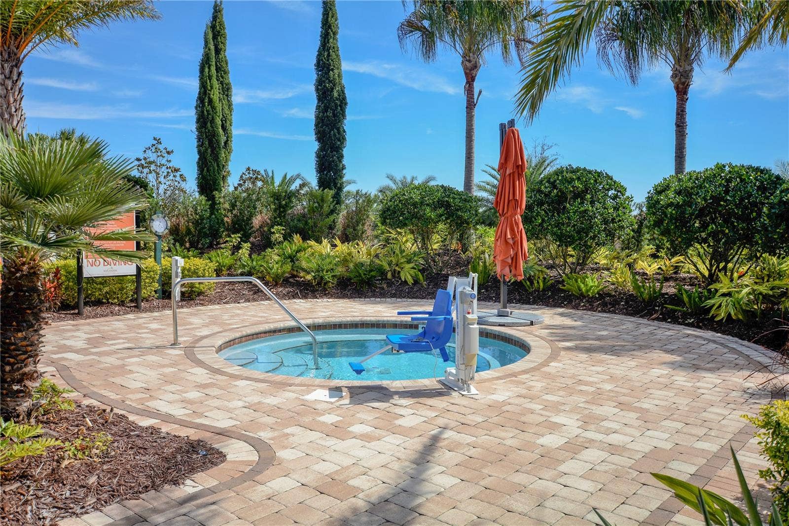 1038 TIMBERVALE TRAIL, Clermont, FL 34715 Spa
