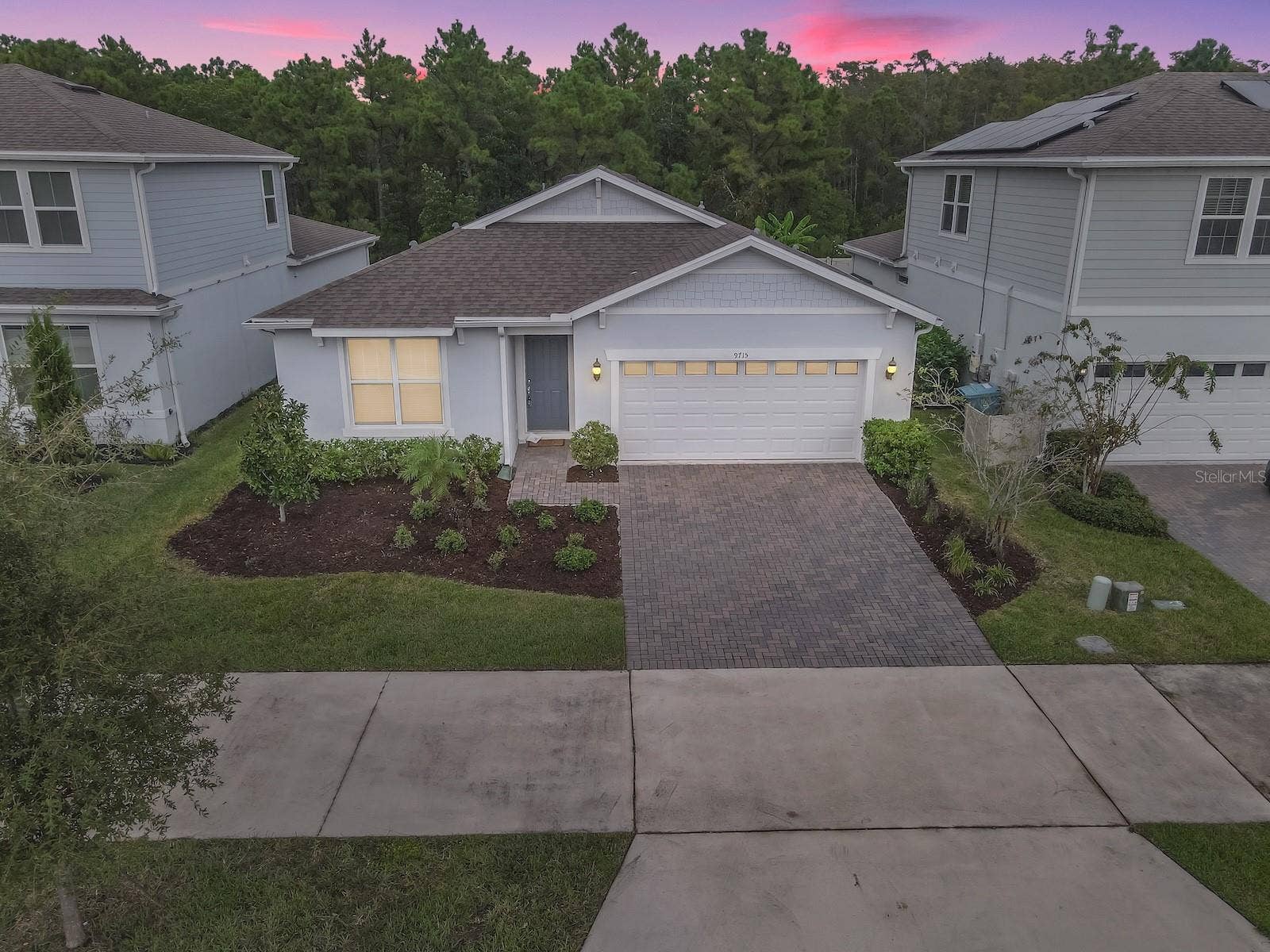 9715 BROWN BURROW STREET, Orlando, FL 32829 9715 BROWN BURROW STREET, Orlando, FL 32829