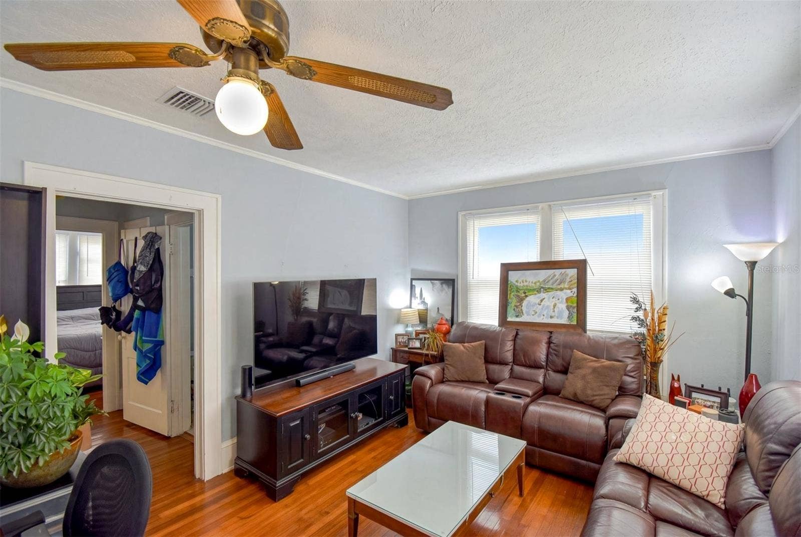 117 ANNIE STREET, Orlando, FL 32806 Living room, hardwood floors