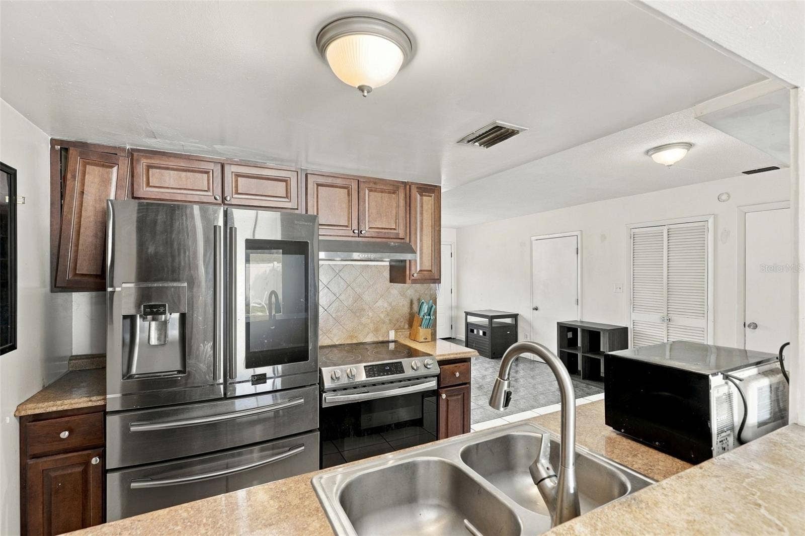 631 JASMINE ROAD, Casselberry, FL 32707