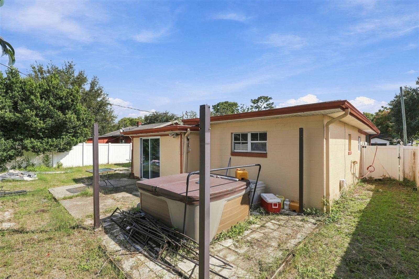 631 JASMINE ROAD, Casselberry, FL 32707