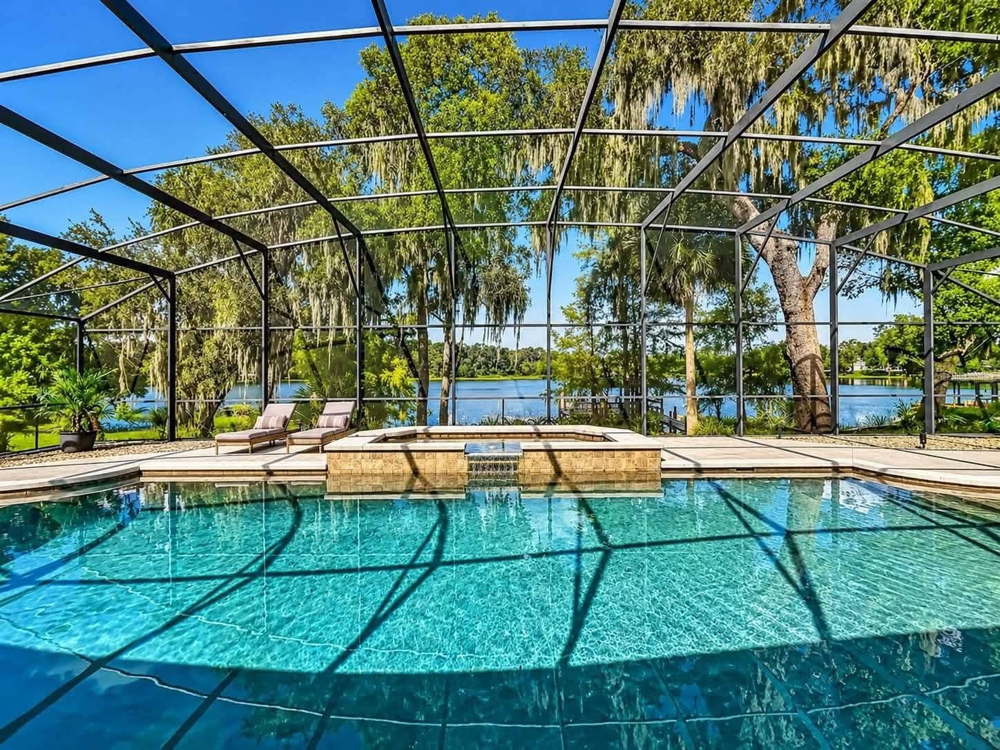 972 OAKPOINT CIRCLE, Apopka, FL 32712 Your own beautiful lakefront paradise
