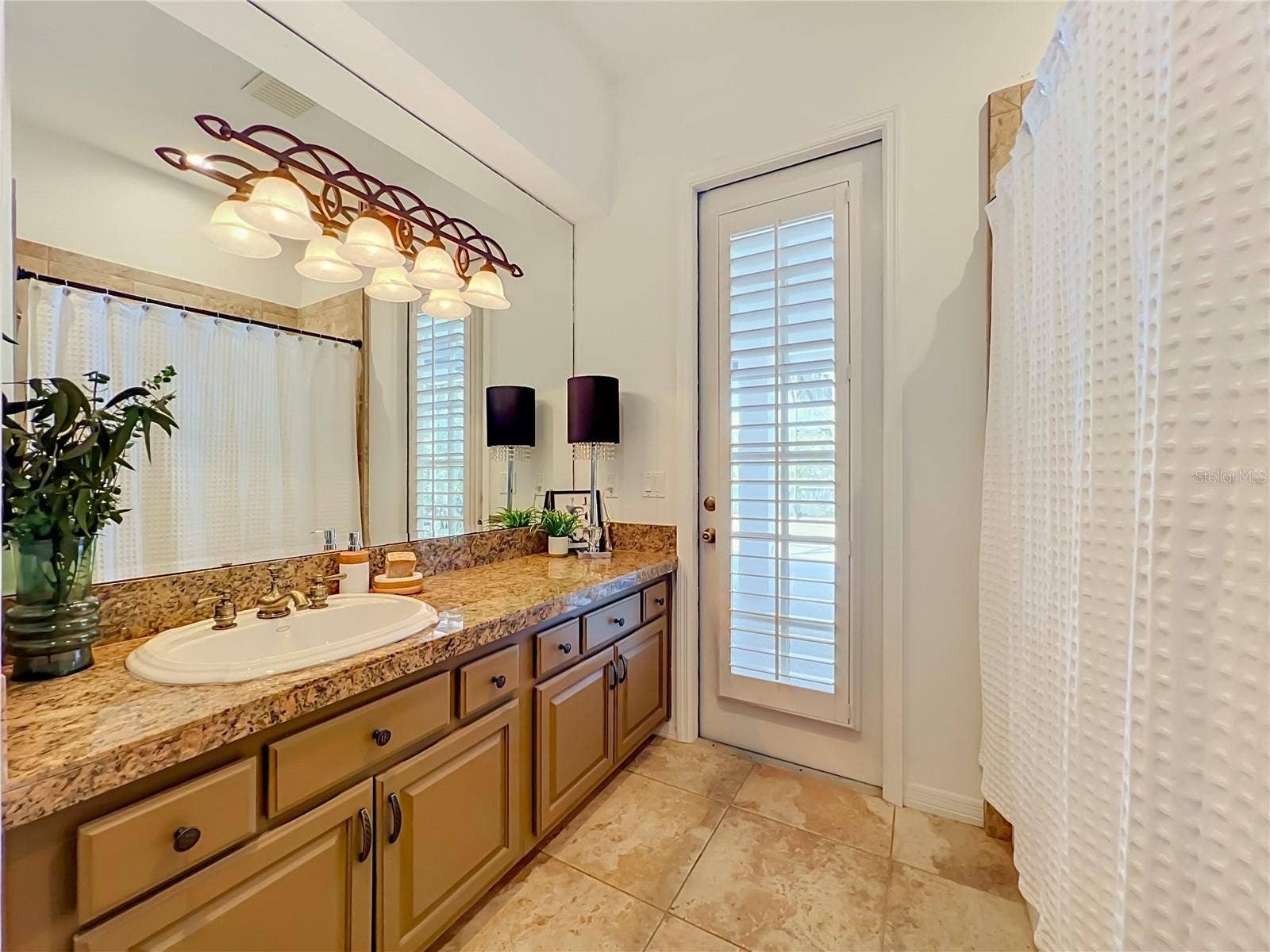 972 OAKPOINT CIRCLE, Apopka, FL 32712 972 OAKPOINT CIRCLE, Apopka, FL 32712