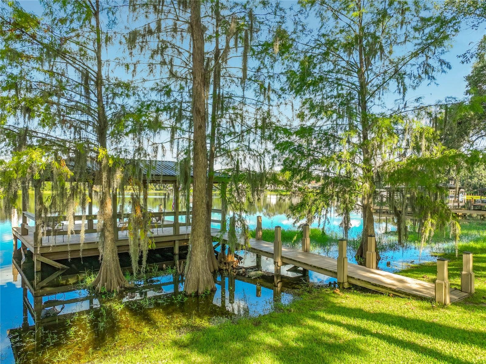 972 OAKPOINT CIRCLE, Apopka, FL 32712 972 OAKPOINT CIRCLE, Apopka, FL 32712