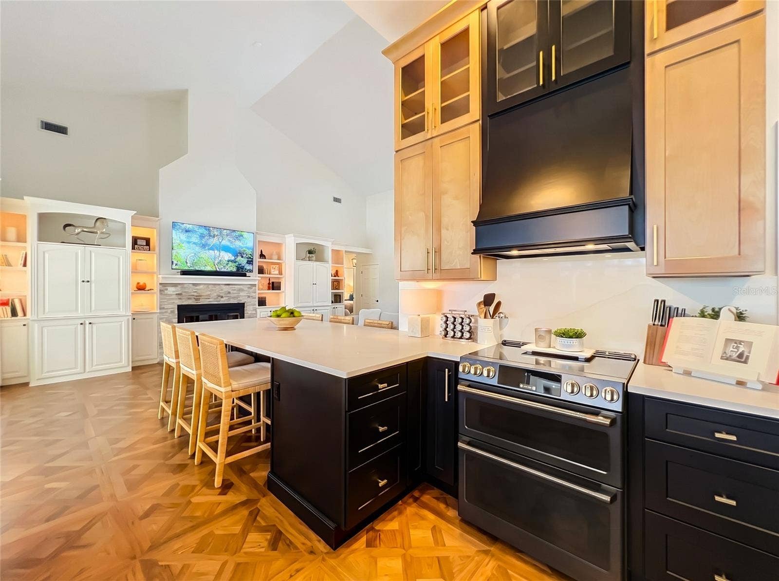 972 OAKPOINT CIRCLE, Apopka, FL 32712 972 OAKPOINT CIRCLE, Apopka, FL 32712