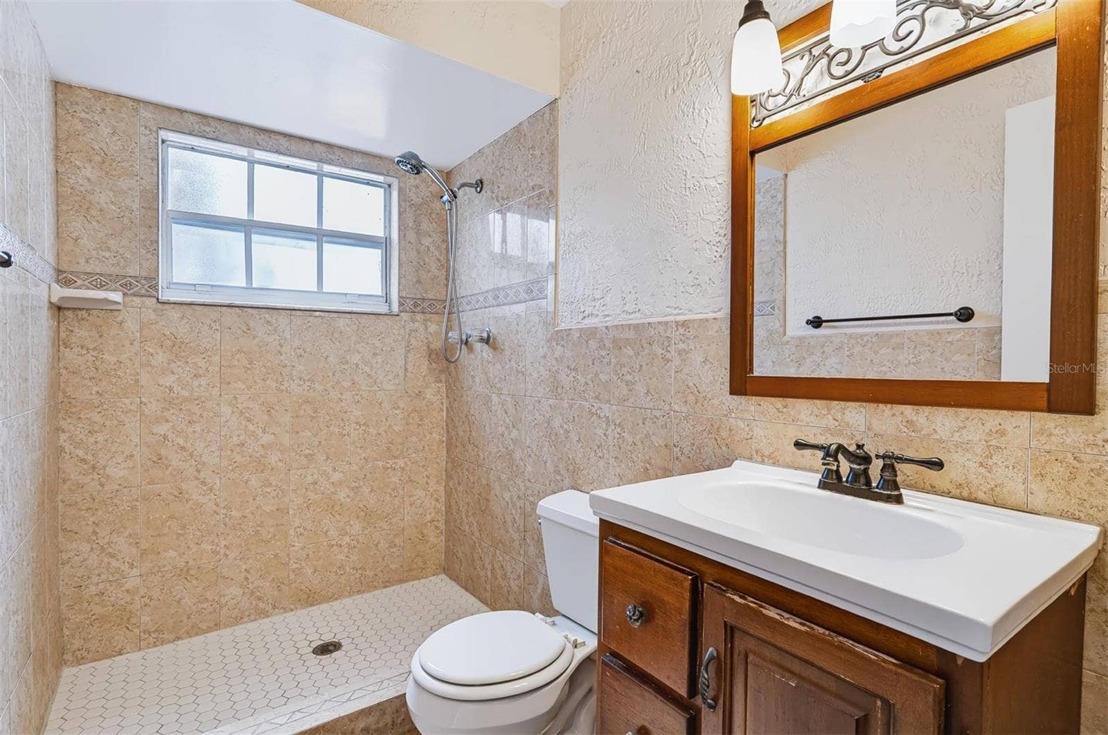 135 CORTEZ COURT, Winter Springs, FL 32708 Master bath