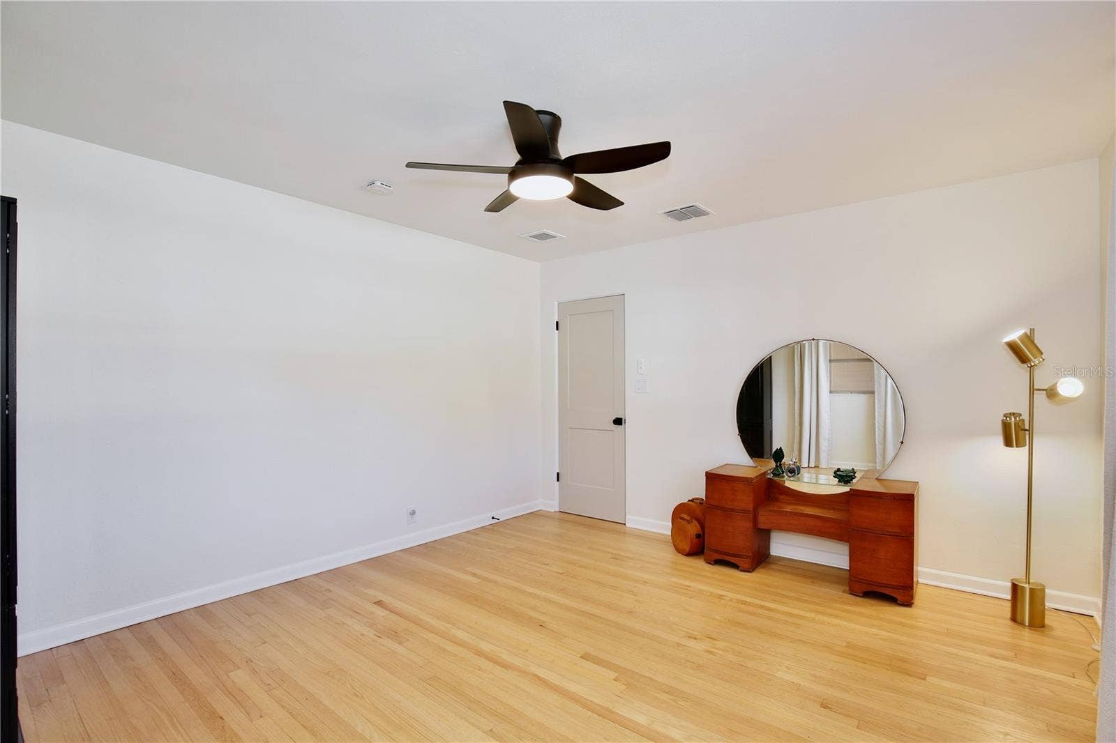 2387 WASHINGTON ROAD, Mount Dora, FL 32757 2387 WASHINGTON ROAD, Mount Dora, FL 32757