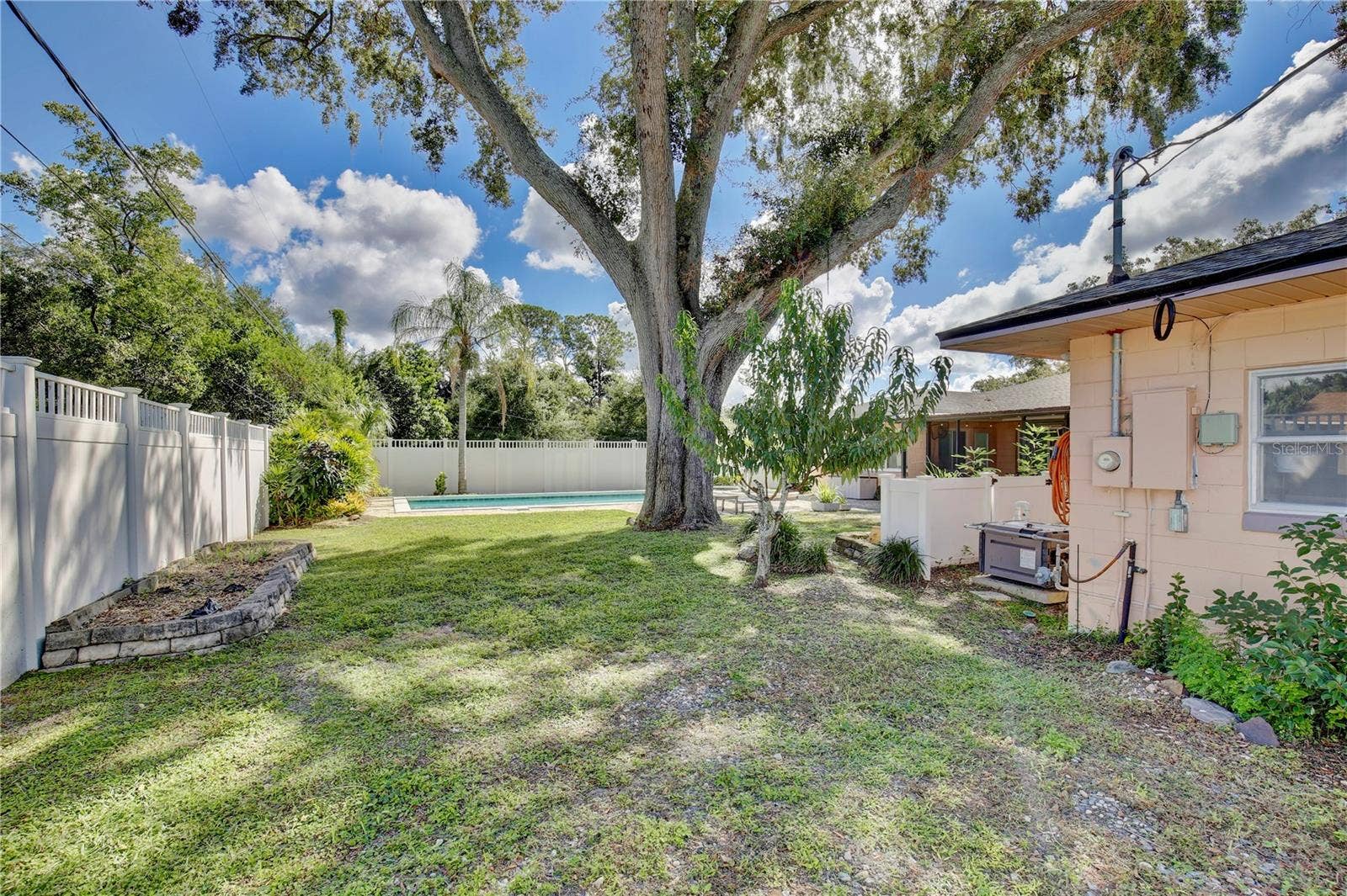 2387 WASHINGTON ROAD, Mount Dora, FL 32757 2387 WASHINGTON ROAD, Mount Dora, FL 32757