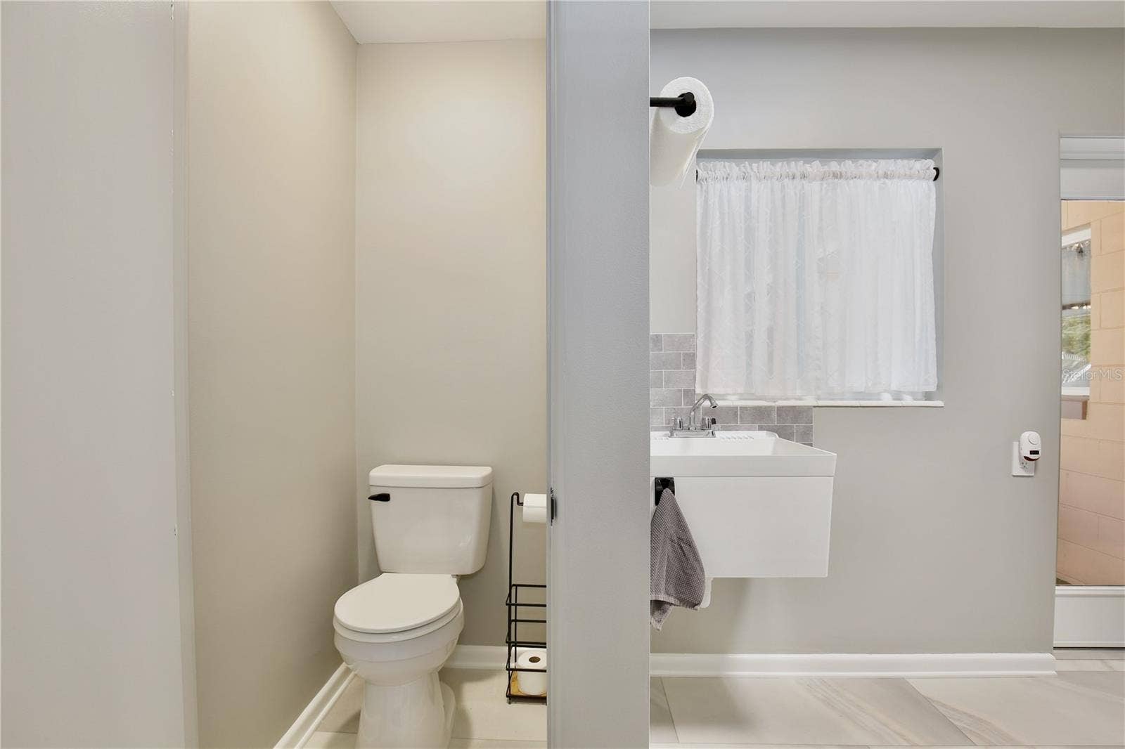 2387 WASHINGTON ROAD, Mount Dora, FL 32757 2387 WASHINGTON ROAD, Mount Dora, FL 32757