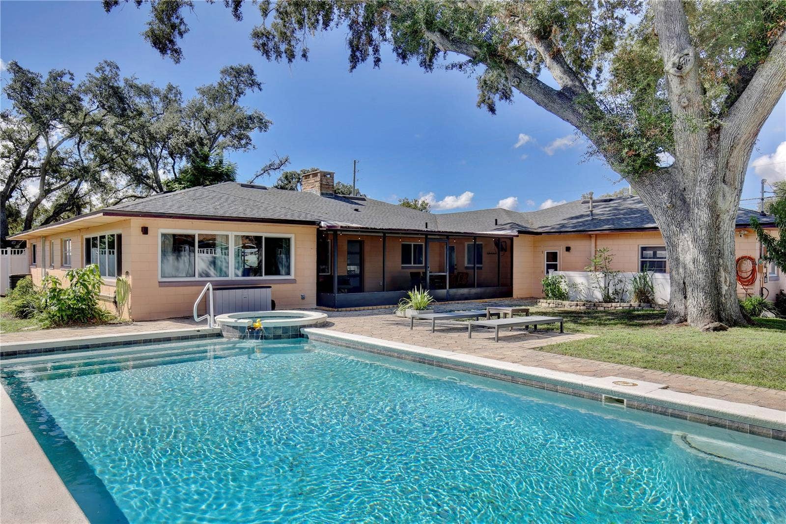 2387 WASHINGTON ROAD, Mount Dora, FL 32757 2387 WASHINGTON ROAD, Mount Dora, FL 32757