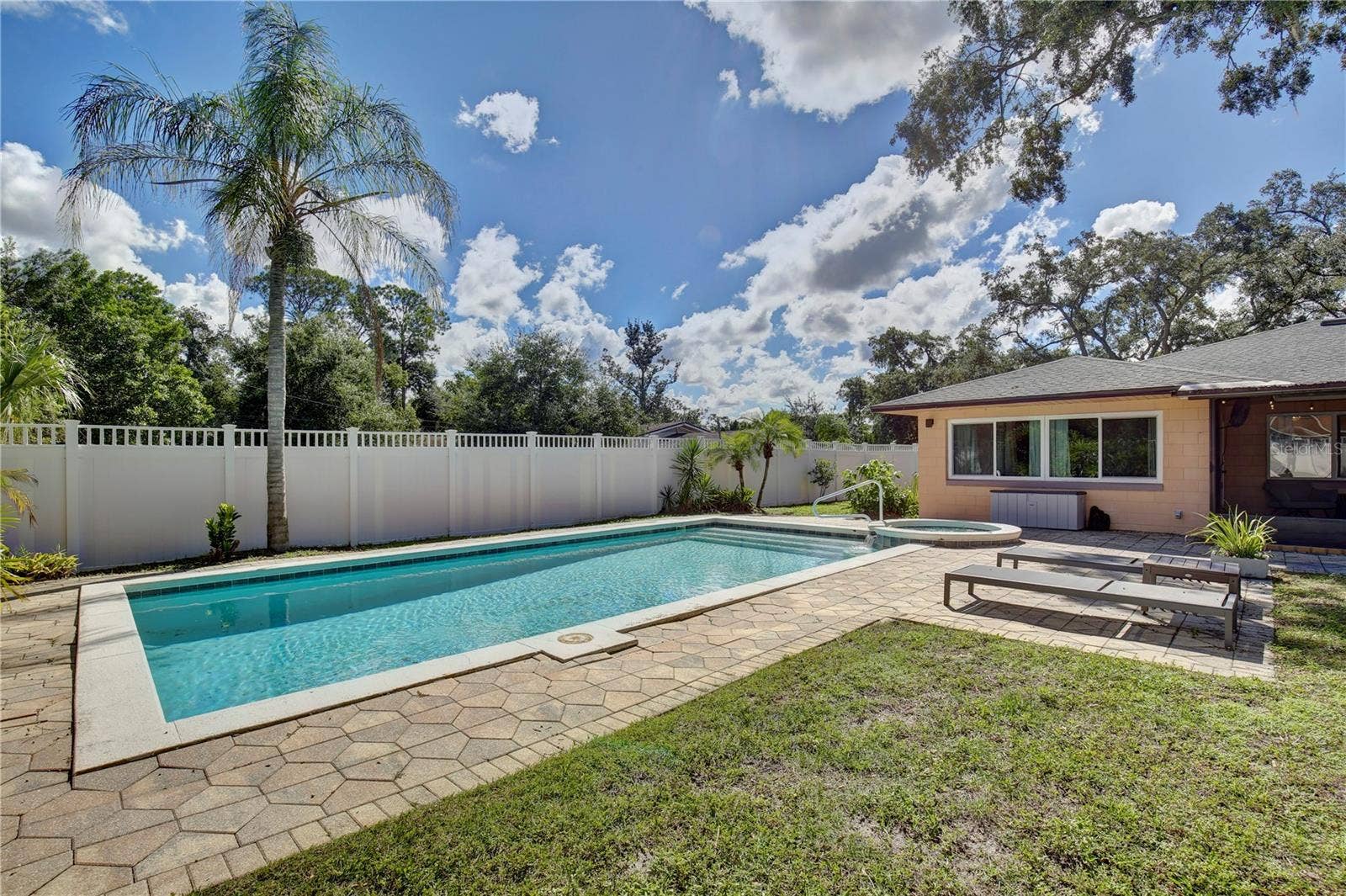 2387 WASHINGTON ROAD, Mount Dora, FL 32757 2387 WASHINGTON ROAD, Mount Dora, FL 32757