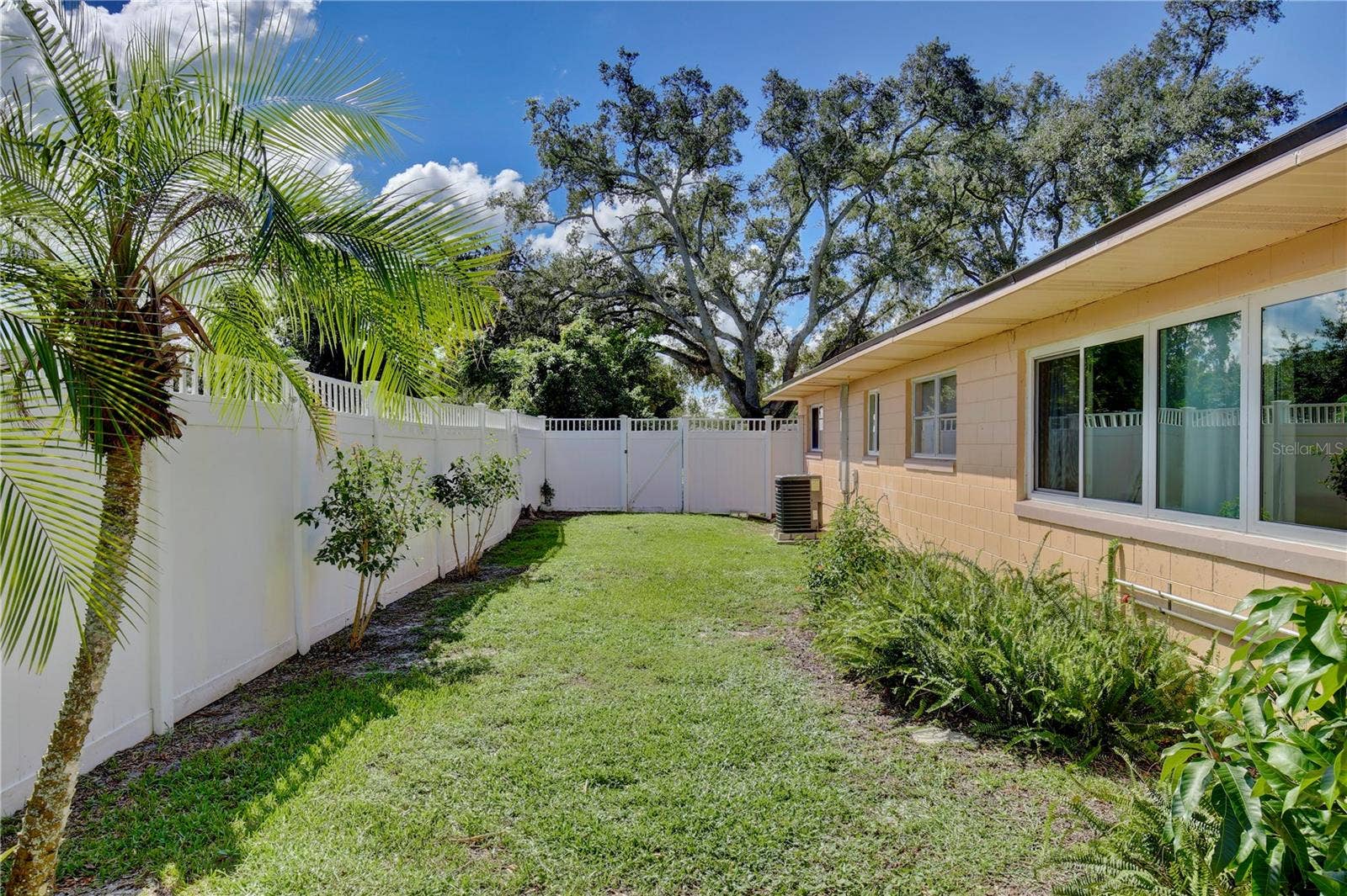 2387 WASHINGTON ROAD, Mount Dora, FL 32757 2387 WASHINGTON ROAD, Mount Dora, FL 32757