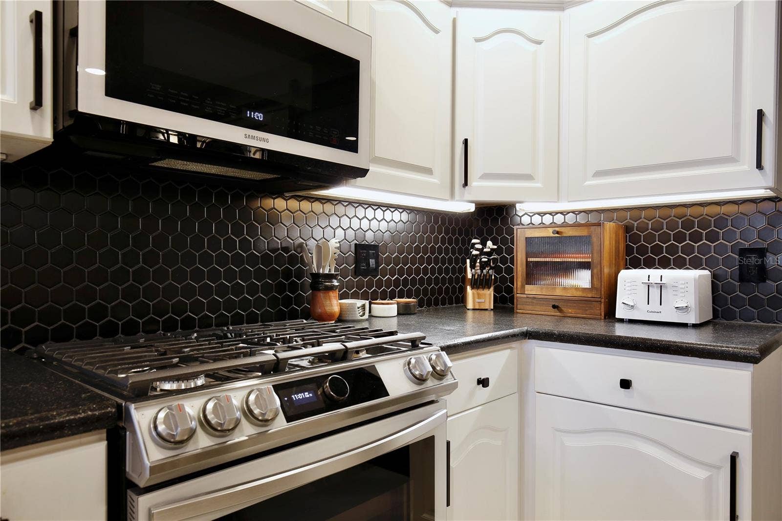 2387 WASHINGTON ROAD, Mount Dora, FL 32757 2387 WASHINGTON ROAD, Mount Dora, FL 32757