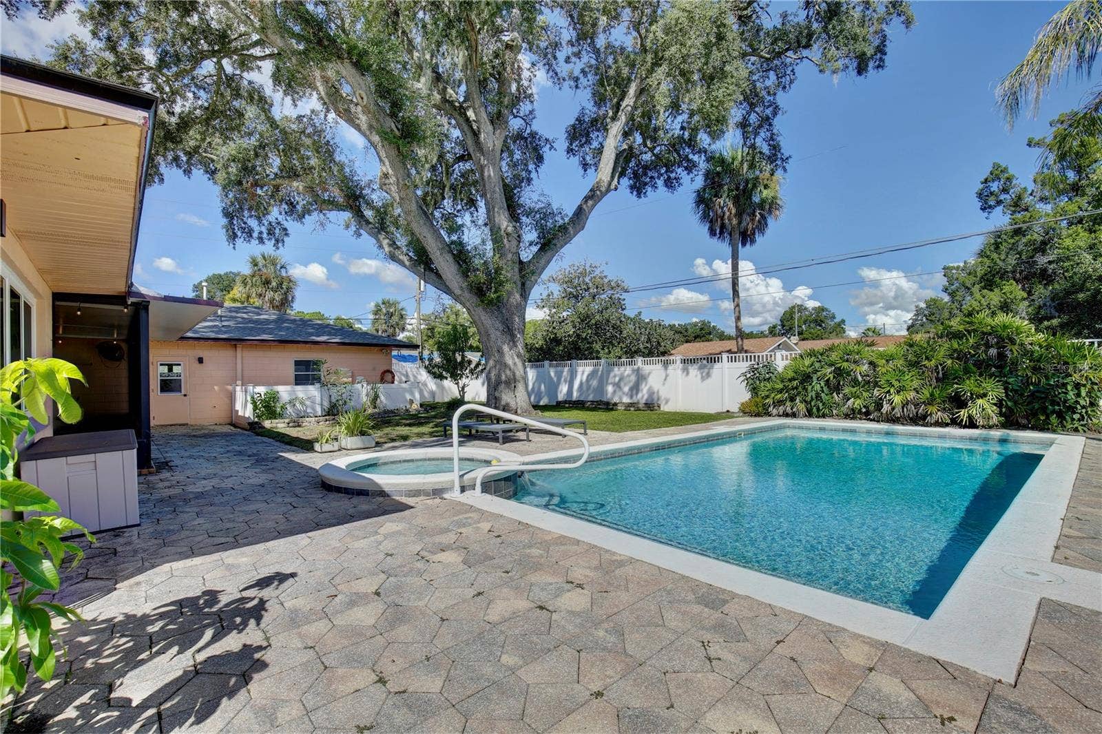 2387 WASHINGTON ROAD, Mount Dora, FL 32757 2387 WASHINGTON ROAD, Mount Dora, FL 32757