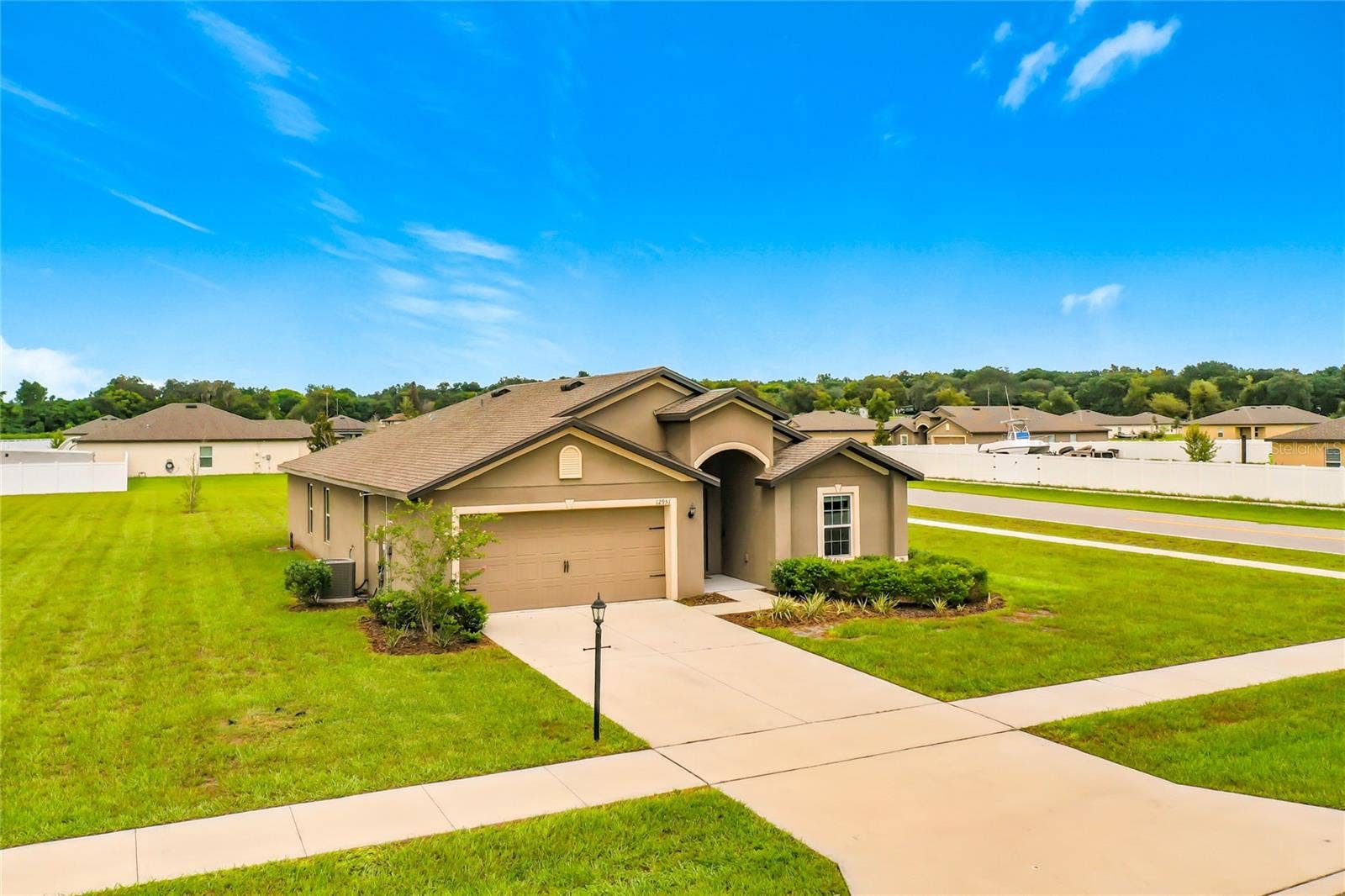 12951 DEL LAGO DRIVE, Astatula, FL 34705