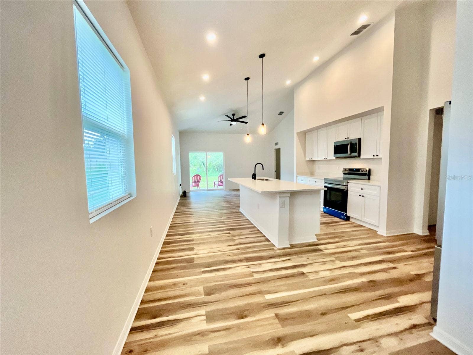 2416 TAYLOR RD S, Auburndale, FL 33823