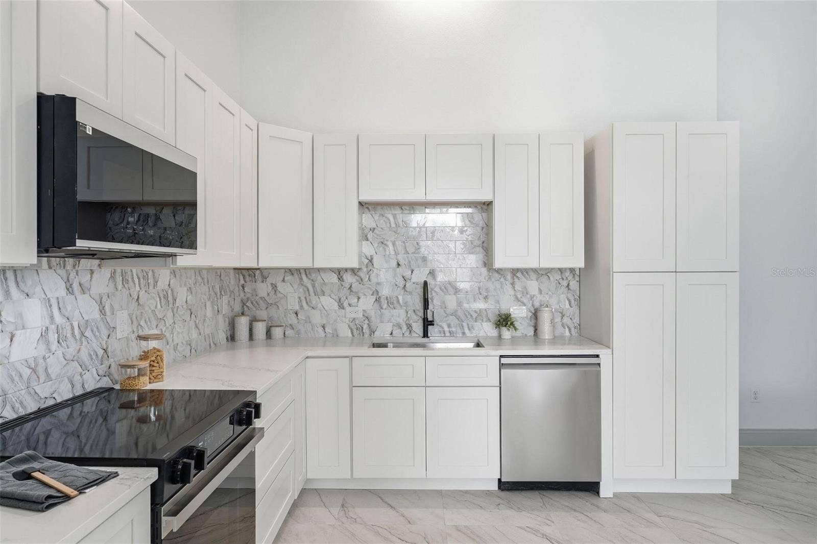 4873 NE 64TH AVENUE, Silver Springs, FL 34488 4873 NE 64TH AVENUE, Silver Springs, FL 34488
