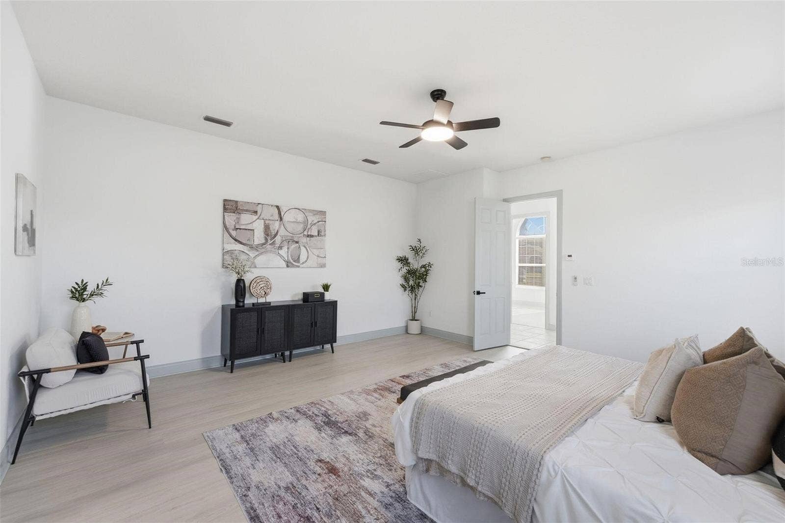 4873 NE 64TH AVENUE, Silver Springs, FL 34488 4873 NE 64TH AVENUE, Silver Springs, FL 34488