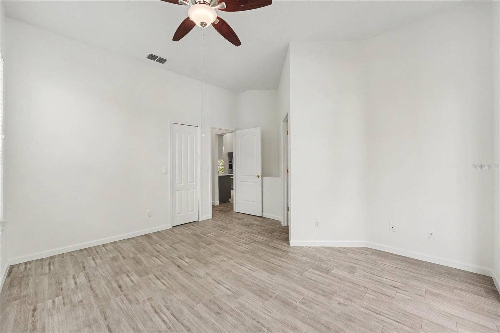1805 LEE JANZEN DRIVE, Kissimmee, FL 34744 1805 LEE JANZEN DRIVE, Kissimmee, FL 34744