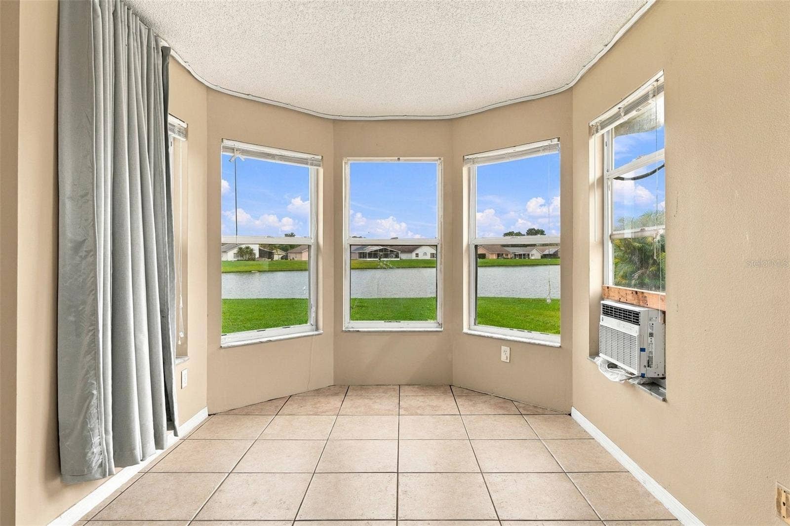 5353 DEER CREEK DRIVE, Orlando, FL 32821