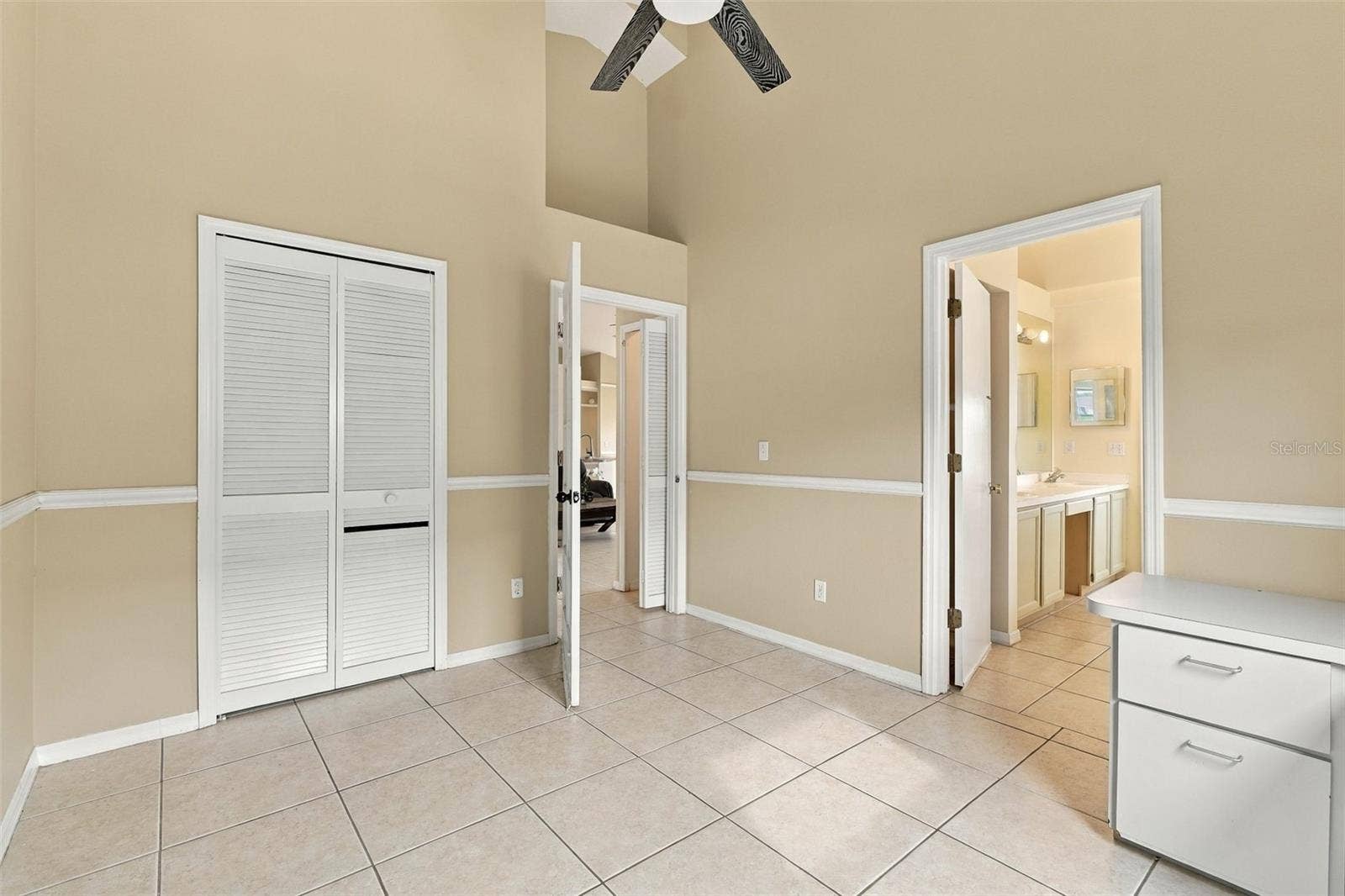 5353 DEER CREEK DRIVE, Orlando, FL 32821