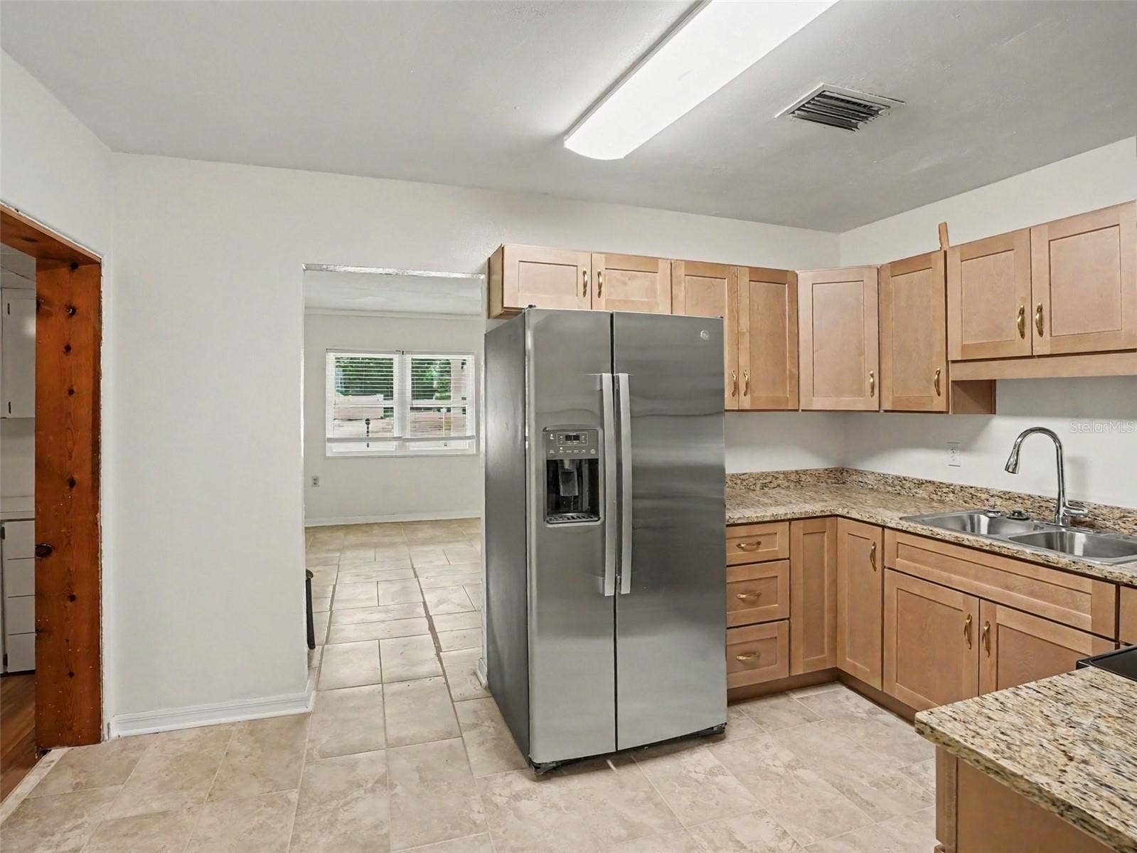 2417 S MYRTLE AVENUE, Sanford, FL 32771 2417 S MYRTLE AVENUE, Sanford, FL 32771